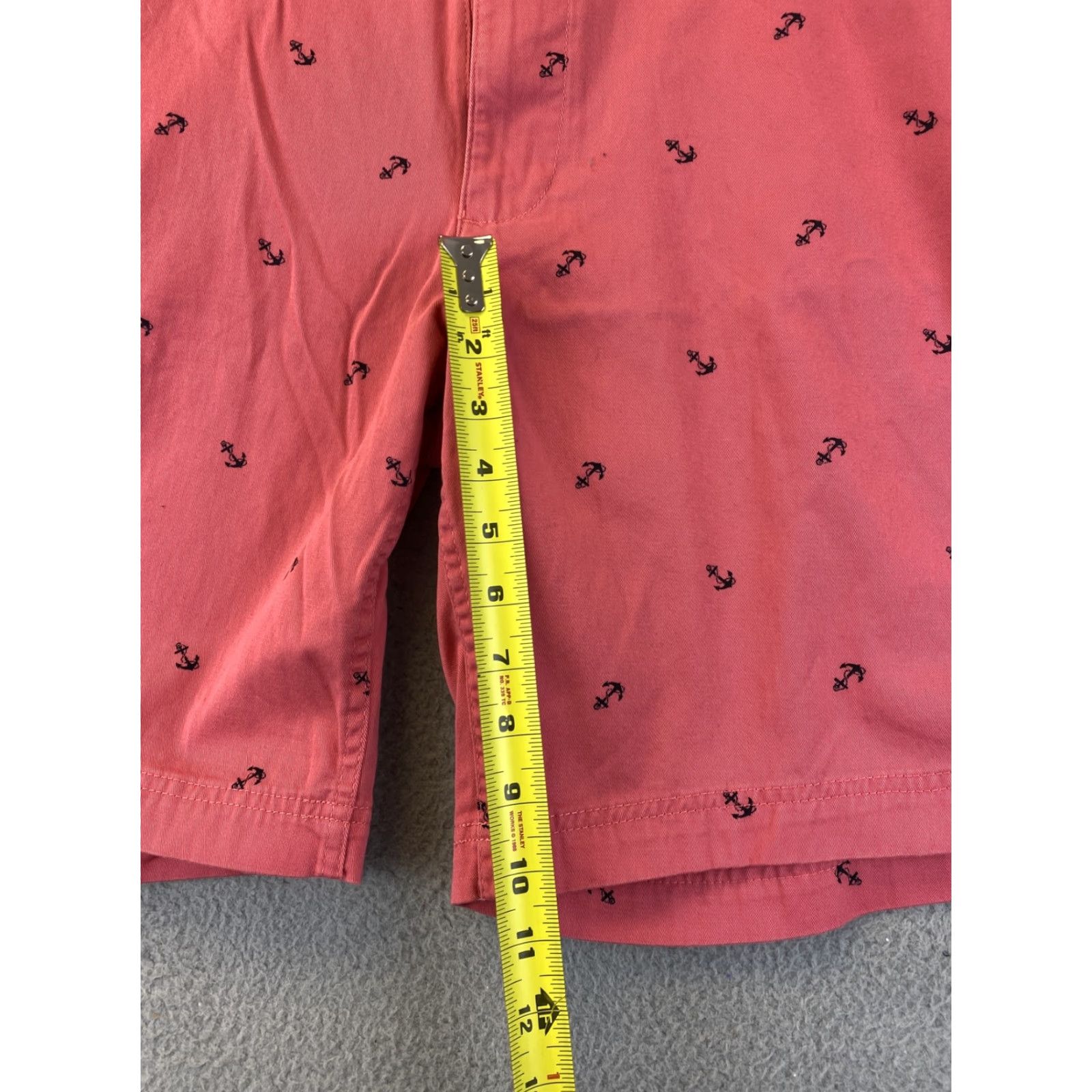 Vintage St. John's Bay Cargo Shorts Men 40 Elastic Waist 100% Cotton Outdoor/Active Pink Regular 10" Inseam Mens Size US 40 / EU 56 - 5 Thumbnail