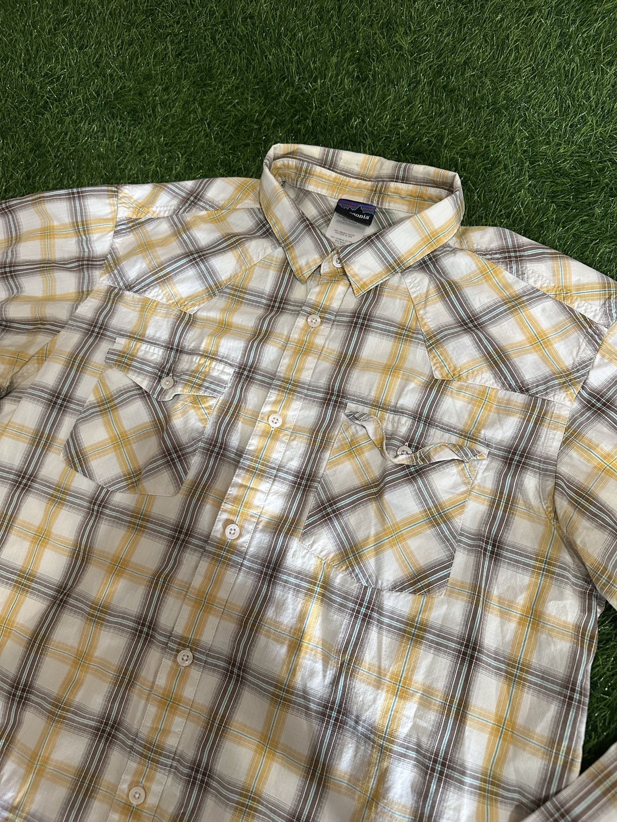 Patagonia Patagonia outdoors collared longsleeve size L Size US L / EU 52-54 / 3 - 2 Thumbnail