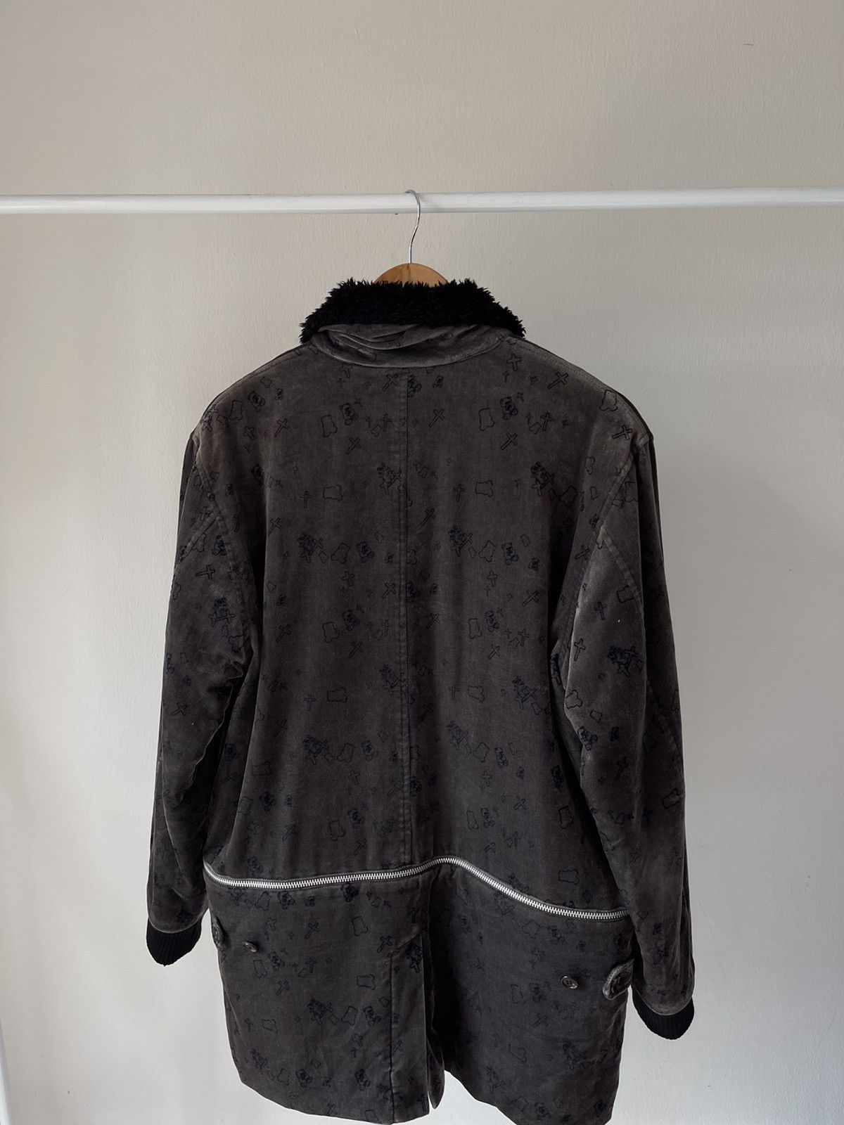 Jun Takahashi F/W2002 Undercover ‘Witch Cell Division’ Cross Bear Jacket Size US M / EU 48-50 / 2 - 11 Thumbnail