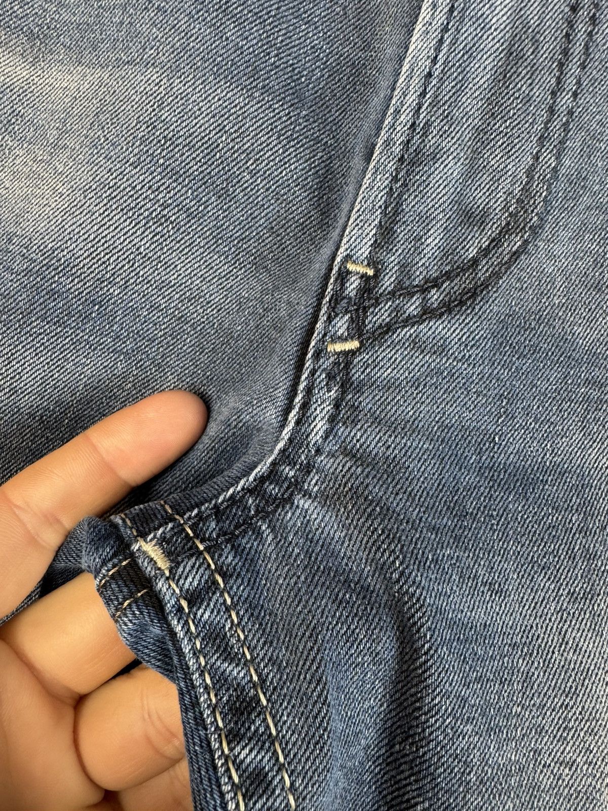 Diesel Diesel Thommer Slim-Skinny Distressed Denim Jeans Size US 31 - 8 Thumbnail