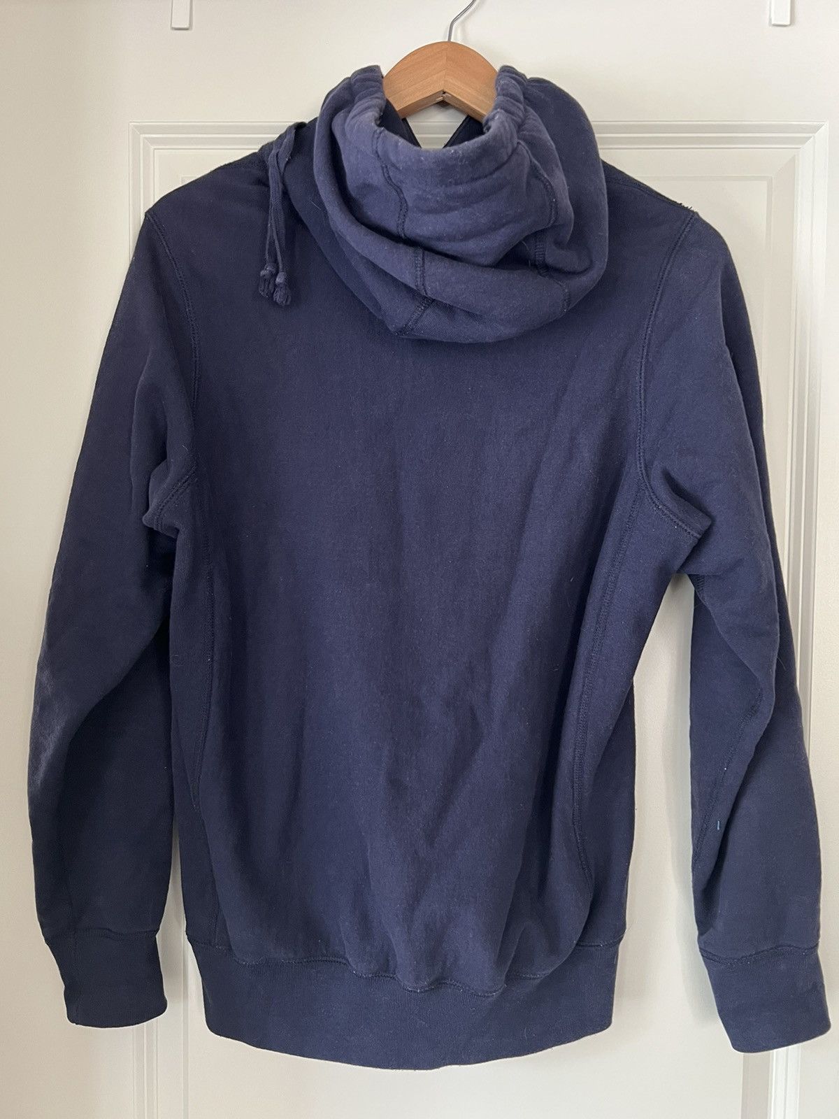 Noah vayu hoodie hotsell
