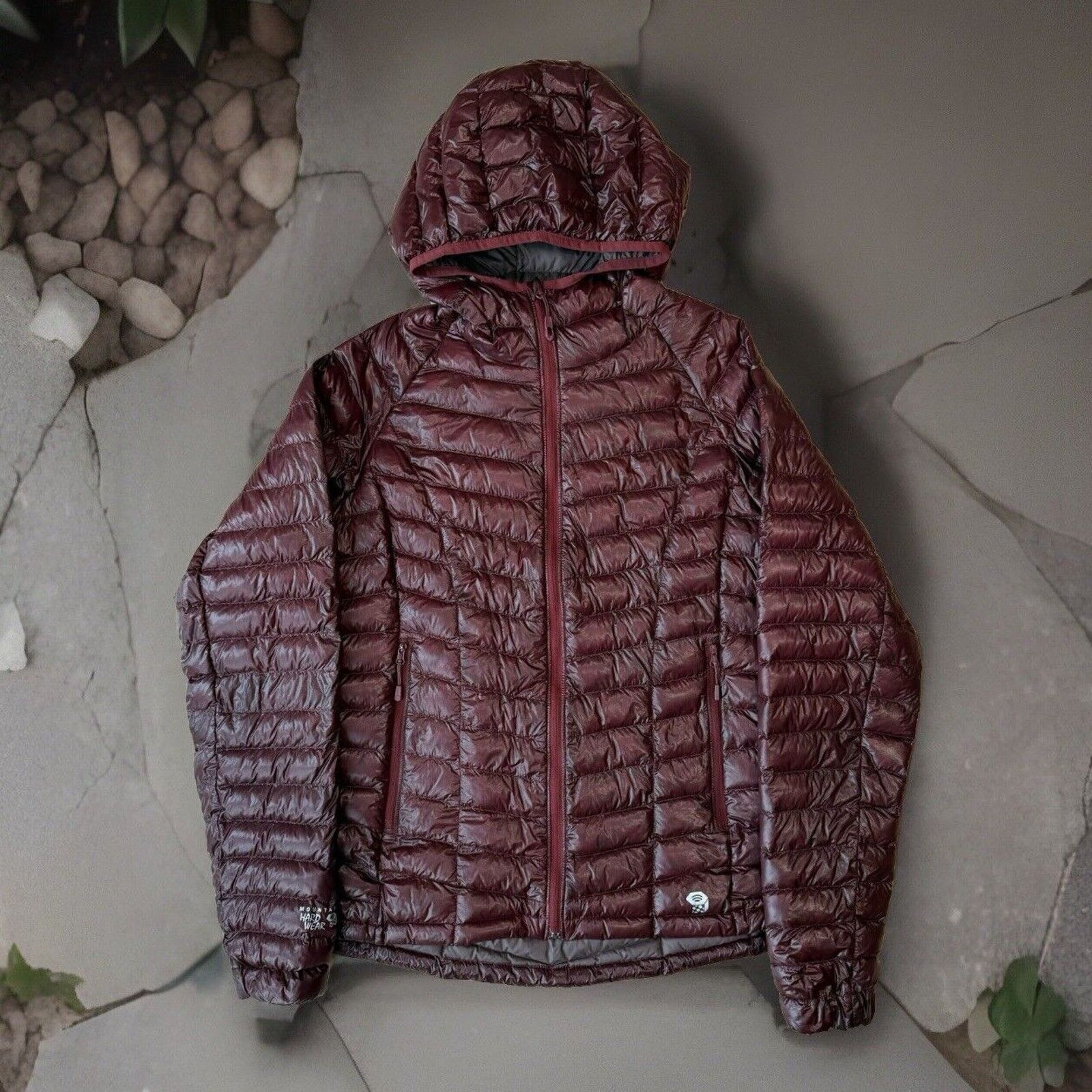 Mountain Hardwear Mountain Hardwear Ghost Whisperer Jacket Women's Maroon Size M / US 6-8 / IT 42-44 - 1 Thumbnail