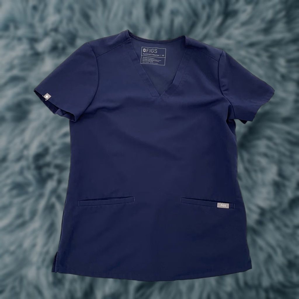 Vintage Figs Scrubs Shirt Womens Extra Small Technical Collection Ladies XS Blue Top Size XS / US 0-2 / IT 36-38 - 1 Thumbnail