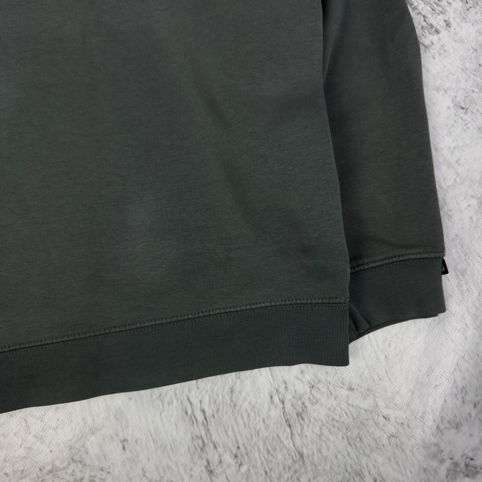 Nike VTG Nike Gray White Swoosh Fleece Lined Pullover Sweatshirt Size US S / EU 44-46 / 1 - 6 Thumbnail