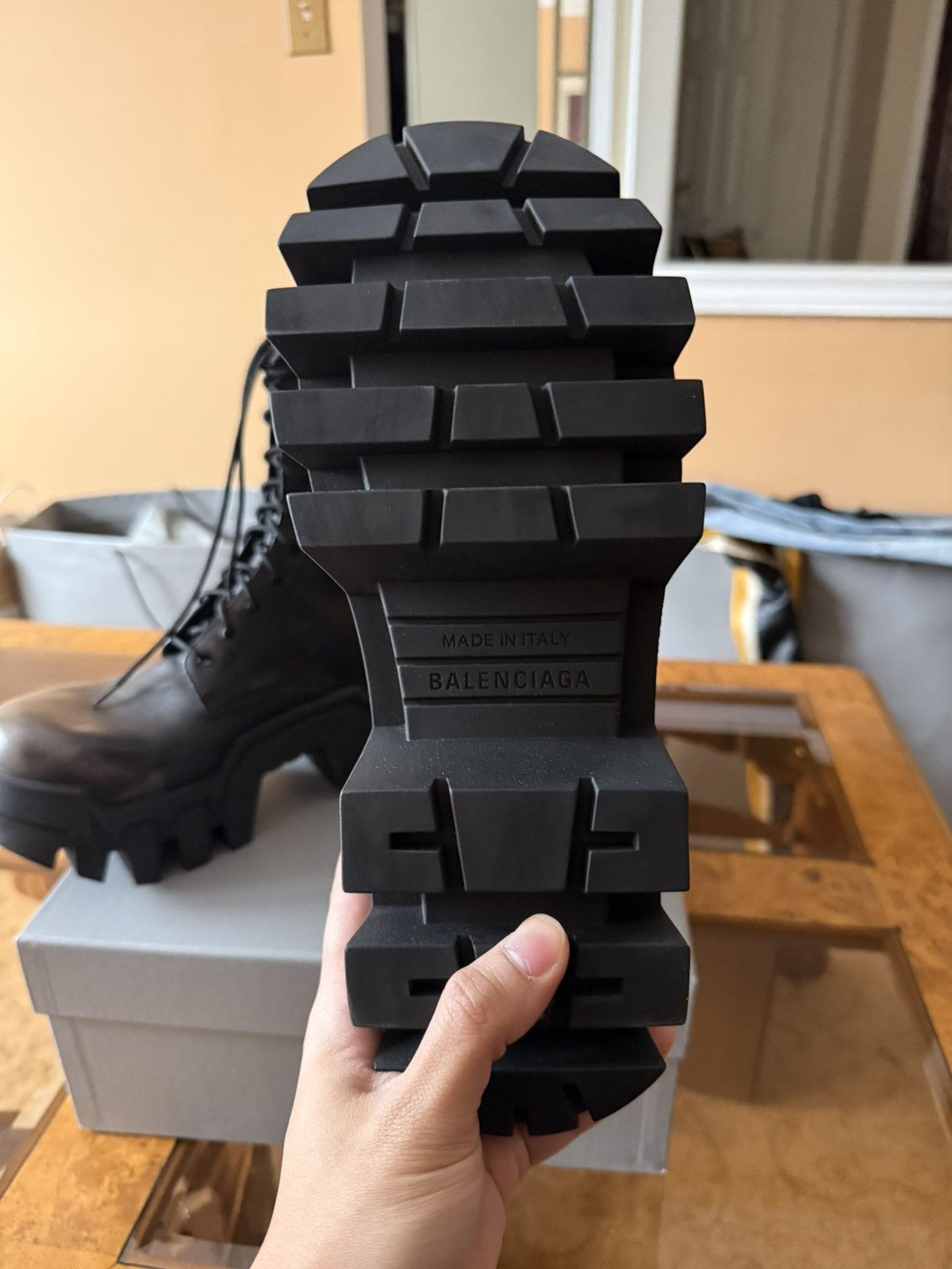 Balenciaga Balenciaga Bulldozer Lace Up Boot Size US 9 / EU 42 - 6 Thumbnail