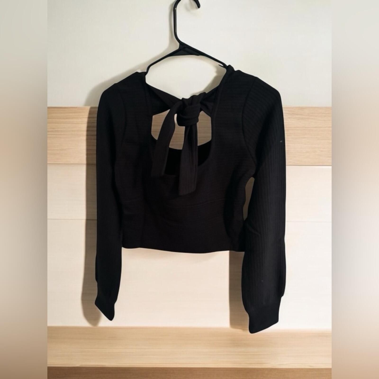 Other Band of the Free Ribbed Boho Black Top Crop NWT Size M / US 6-8 / IT 42-44 - 2 Thumbnail