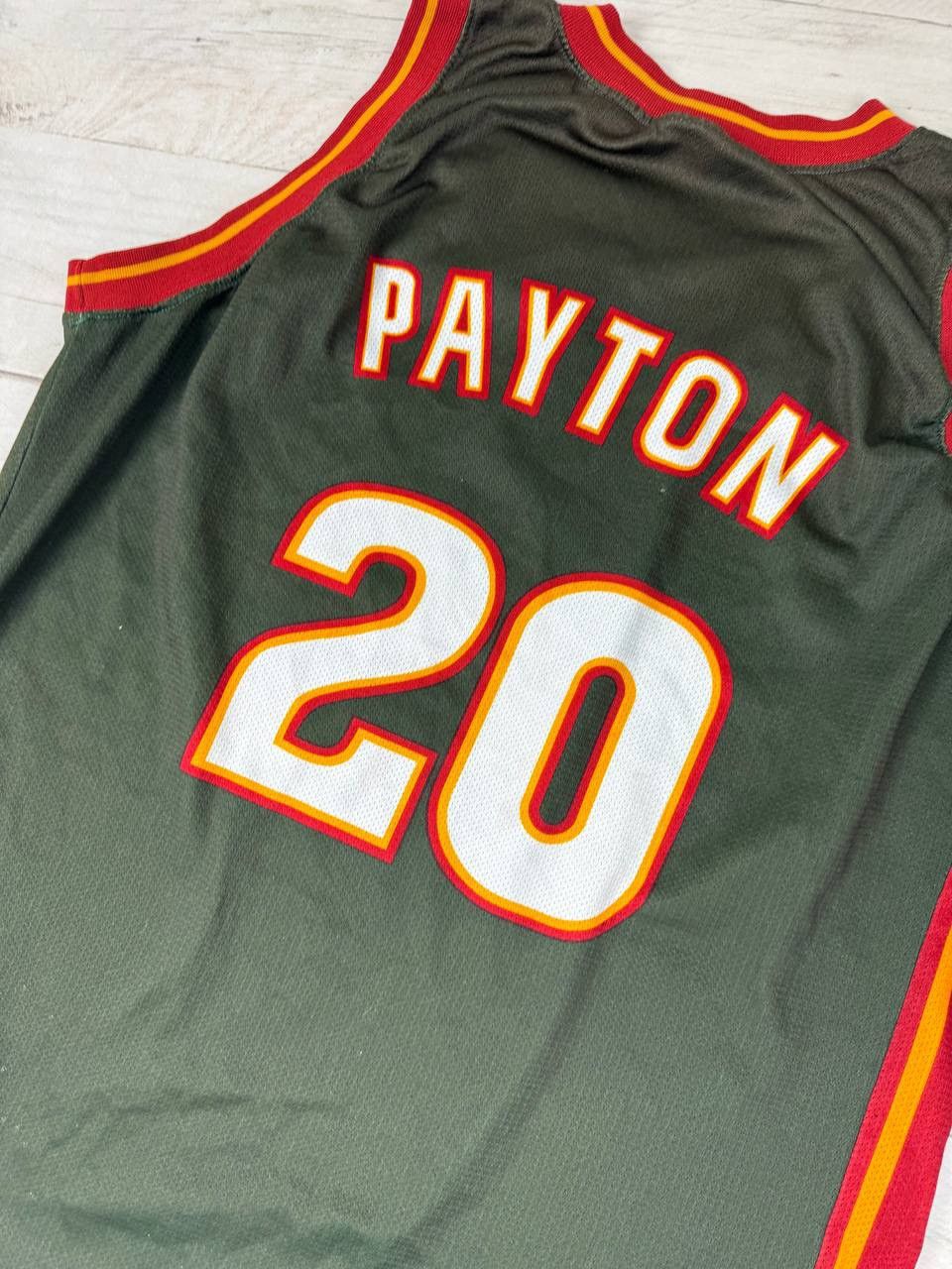 Champion Vintage Champion Seattle Super Sonics Payton #20 NBA Jersey Size US XL / EU 56 / 4 - 15 Thumbnail