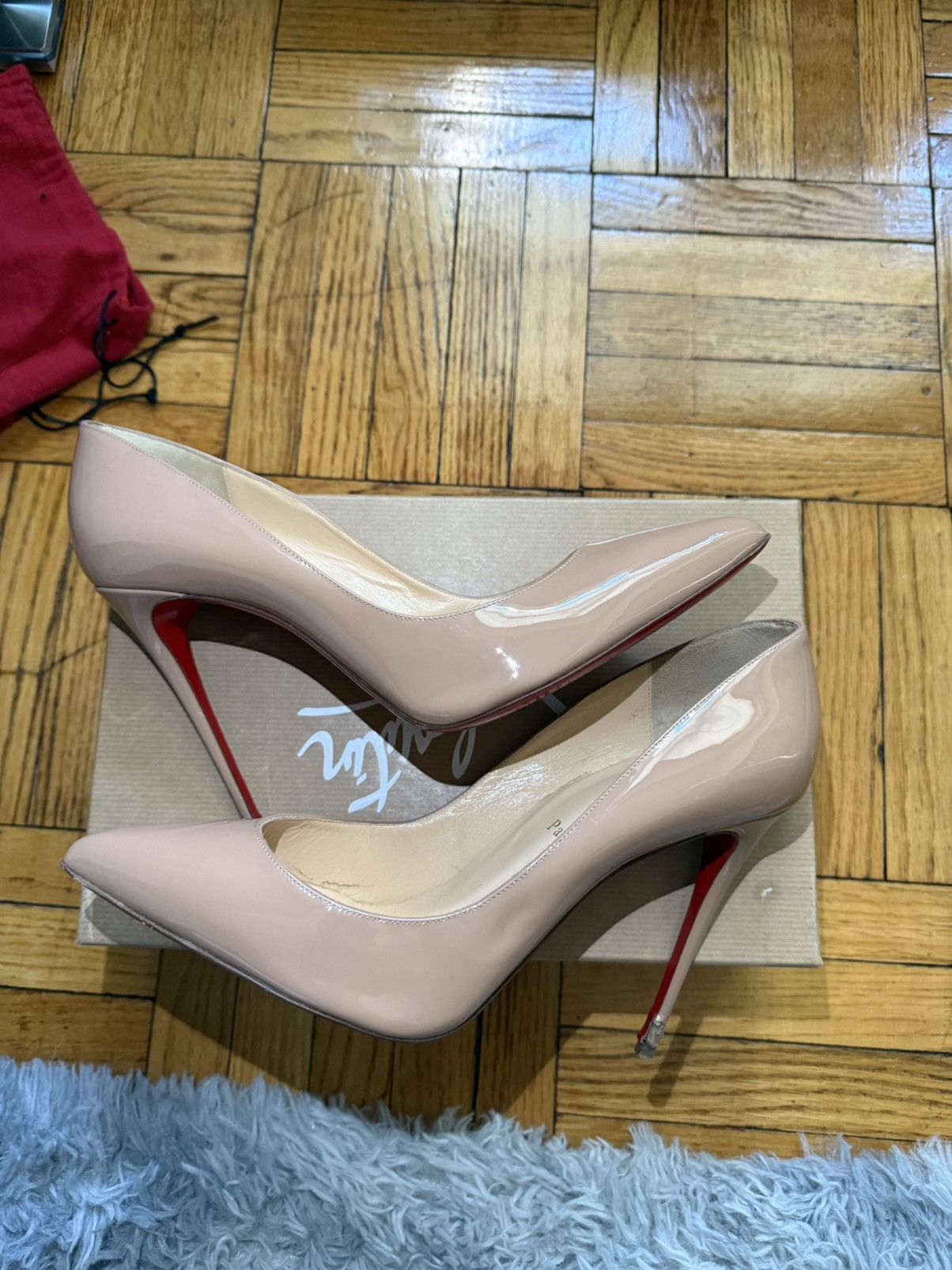 Christian Louboutin Christian Louboutin So Kate Patent Pointed-Toe Red Sole Pump Size US 10.5 / IT 40.5 - 10 Thumbnail