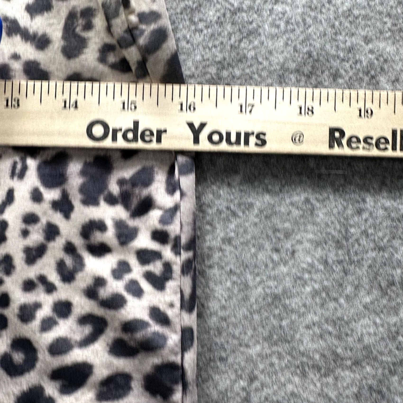 Spiritual Gangster Spiritual Gangster Tank Top Womens Medium Beige Leopard Print Sleeveless Yoga Shirt Sleeveless Shirt Casual Activewear Modern Logo Size M / US 6-8 / IT 42-44 - 5 Thumbnail