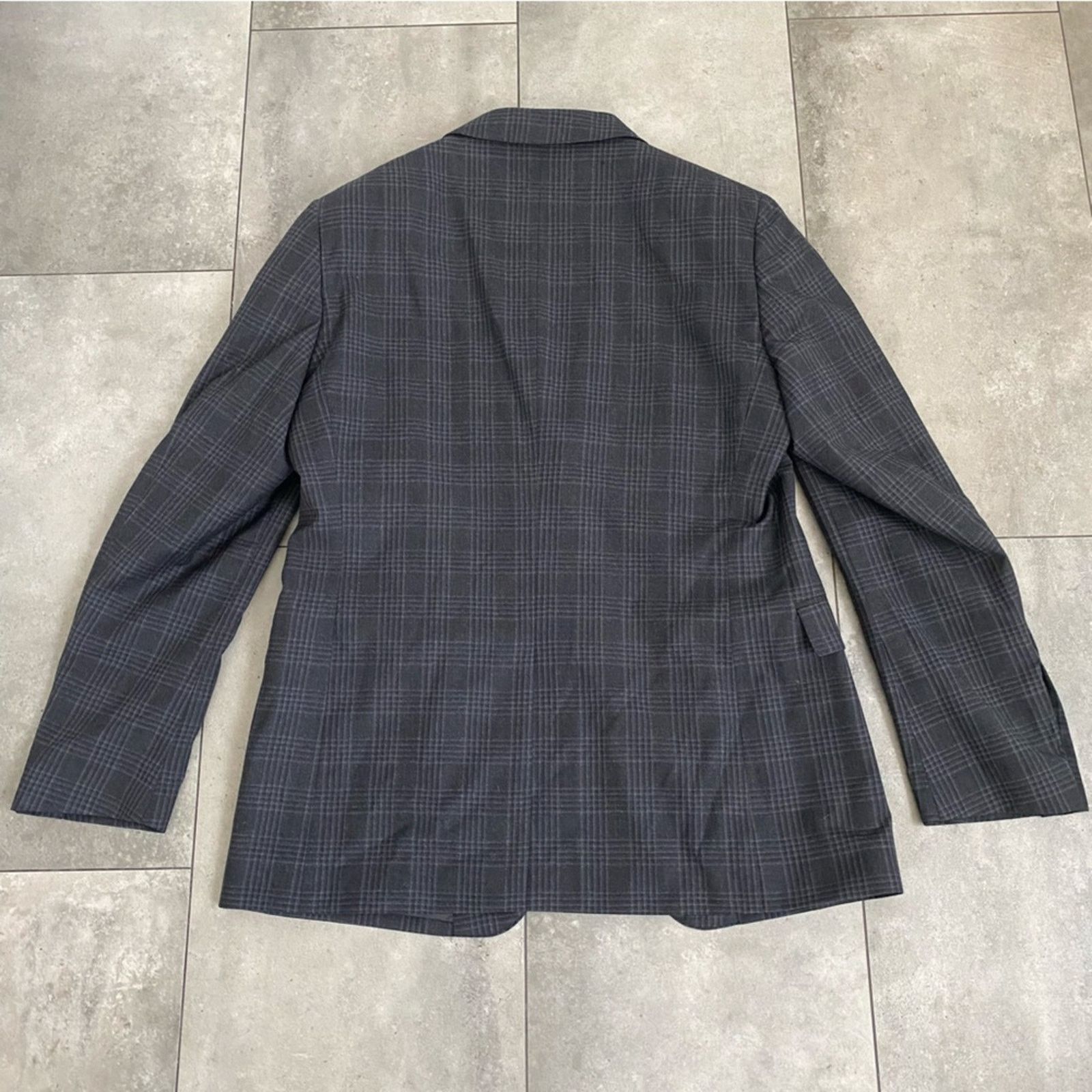 John Varvatos John Varvatos gray black plaid wool 2 piece suit 52R Size 52R - 5 Thumbnail