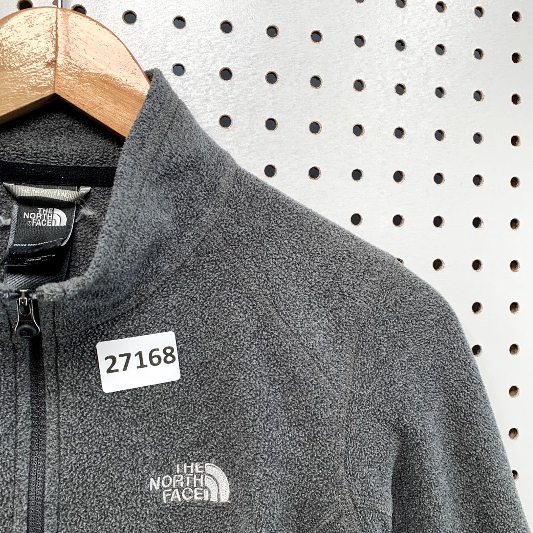 The North Face The North Face Sweater Womens S Gray Zip Pullover White Logo Women Fits 18x23 Size S / US 4 / IT 40 - 7 Thumbnail