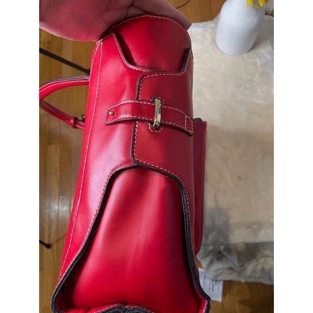 London Fog Never used - Still has one Tag - Longdon Fog Red Leather Tot Size ONE SIZE - 7 Thumbnail