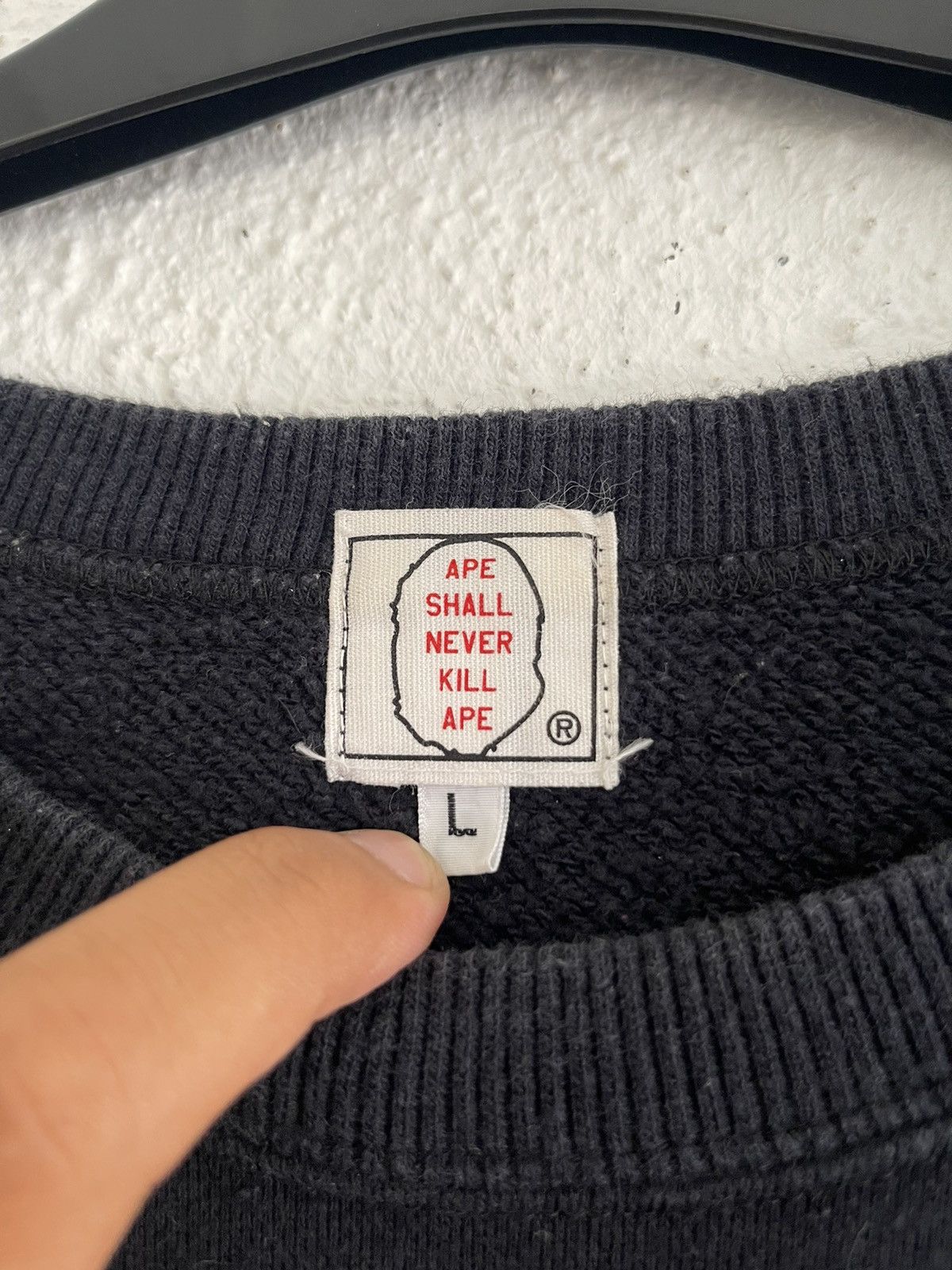 Bape Vintage Bape Baby Milo Short Black Sweatshirt Size US L / EU 52-54 / 3 - 4 Thumbnail