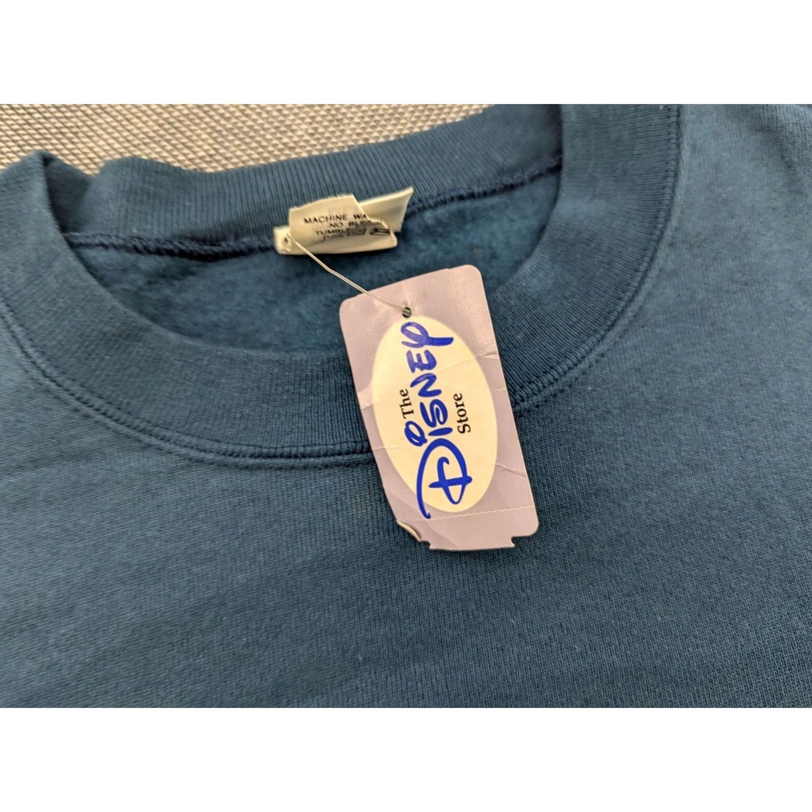 Disney VINTAGE Disney Sweatshirt Unisex Adults Crewneck Blue Winnie-the-Pooh S Medium Blueswear? Size US S / EU 44-46 / 1 - 7 Thumbnail