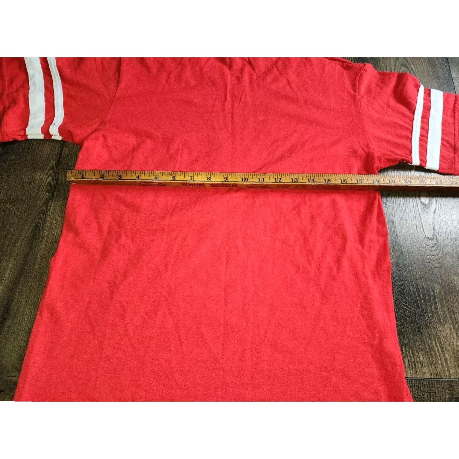 Augusta Sportswear VINTAGE Augusta Sportswear Coca Cola Football Red V-Neck Short Sleeve Mens T Shirt Size US M / EU 48-50 / 2 - 3 Thumbnail