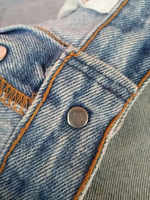 Levi's 90s Vintage Levis 501 Made In USA Distressed Jeans 36x30 Size US 36 / EU 52 - 11 Thumbnail