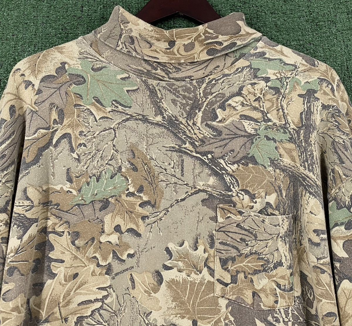 Other VTG 90’s Advantage Leaf Bark Camo Pocket Turtleneck Size US XXL / EU 58 / 5 - 2 Thumbnail