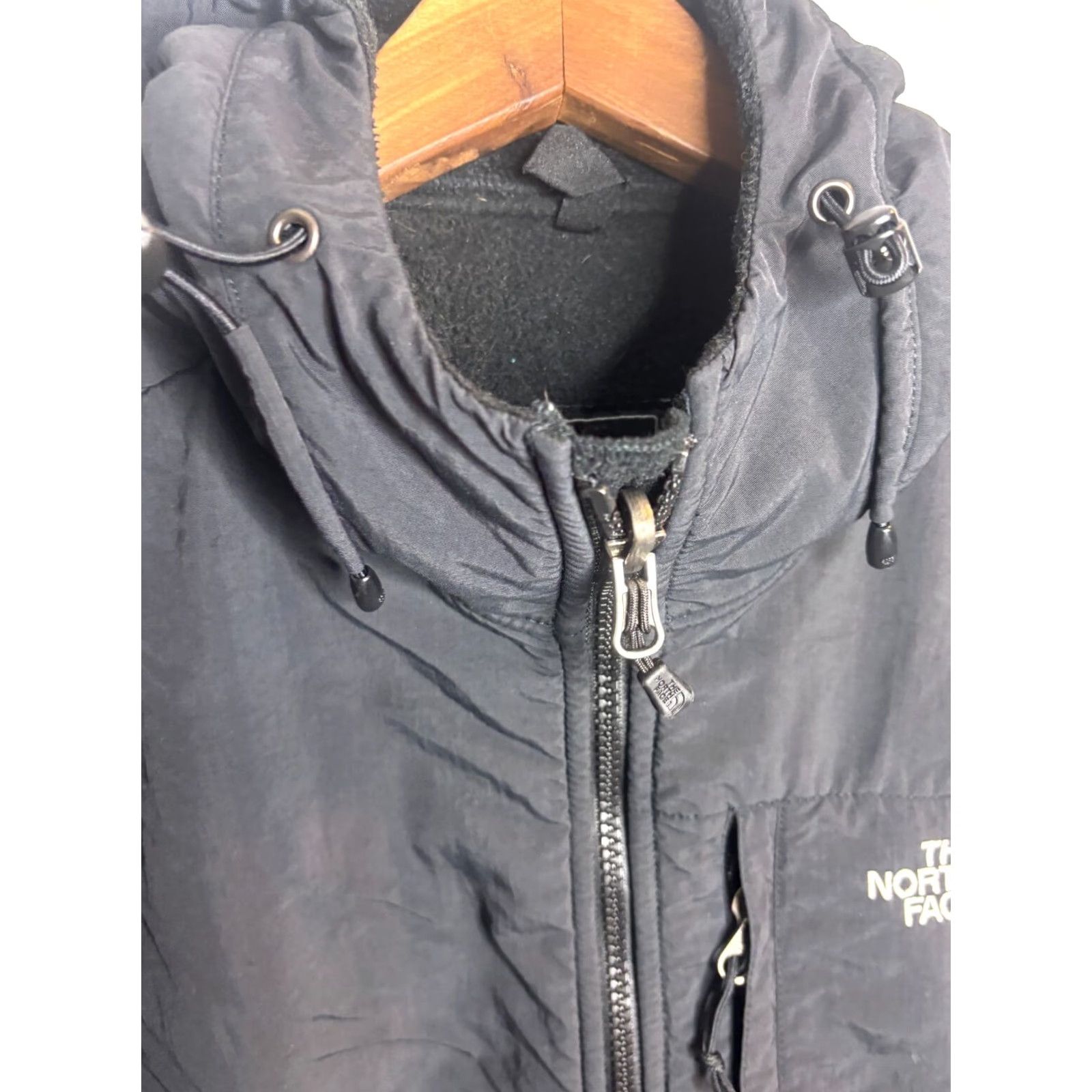The North Face The North Face Denali Jacket Hoodie Regular Black 5990 Women's M Full Zip Fleece Logo Embroidered Mid-Length Jacket Size M / US 6-8 / IT 42-44 - 3 Thumbnail