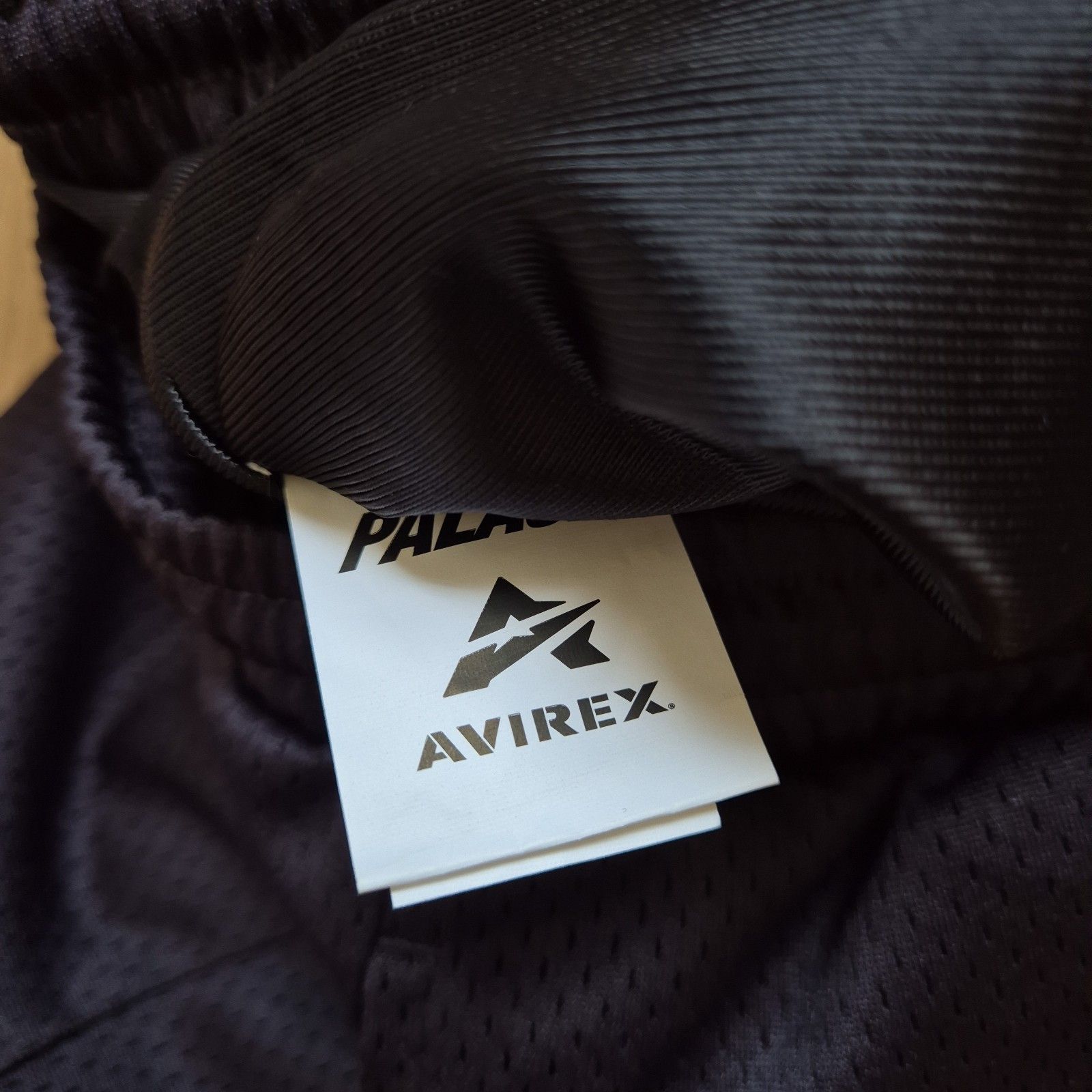 Avirex × Palace Palace x Avirex Mesh Joggers Black Small Brand New FW24 Size US 30 / EU 46 - 6 Thumbnail