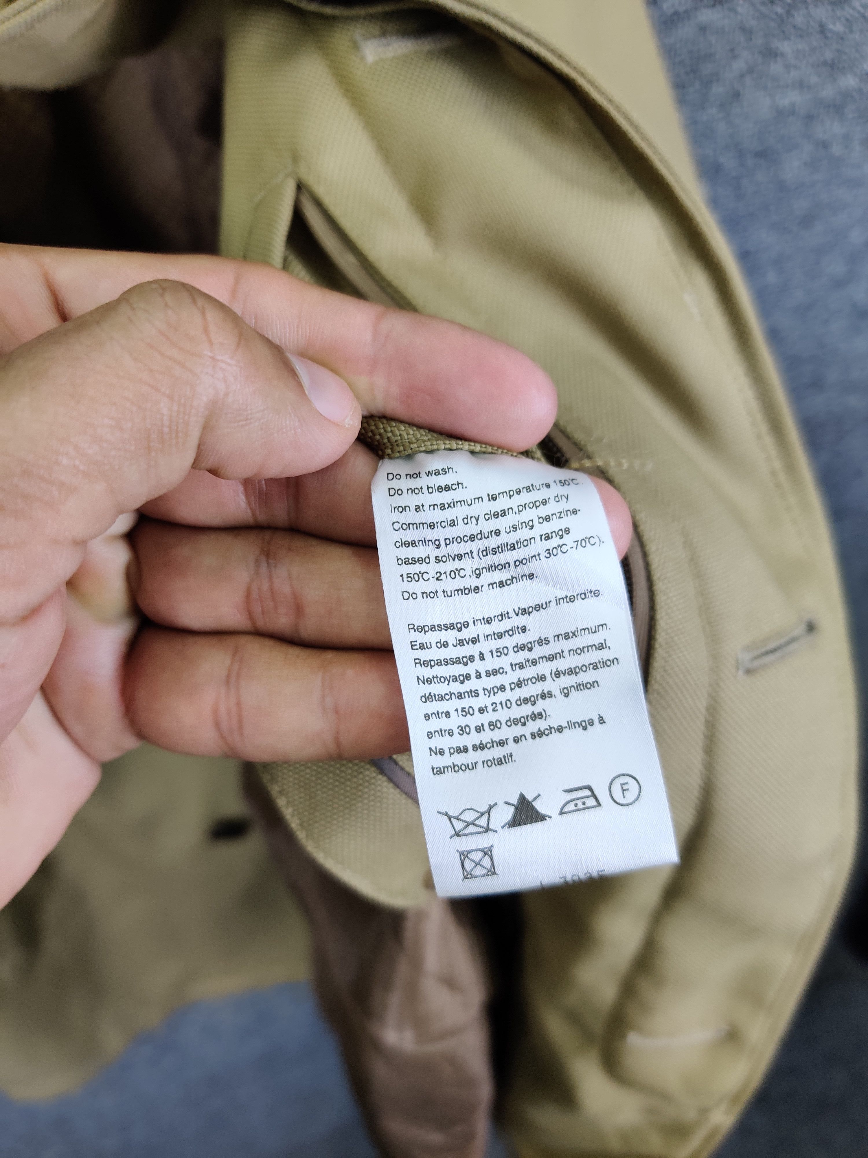 Japanese Brand Jun Men Single Breasted Italian Trench Coat Size US M / EU 48-50 / 2 - 18 Thumbnail