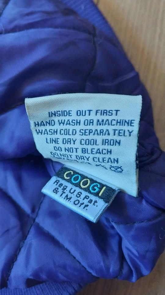 Coogi COOGI vest size L Measurements: 73 length/ 62 width Size US L / EU 52-54 / 3 - 5 Thumbnail