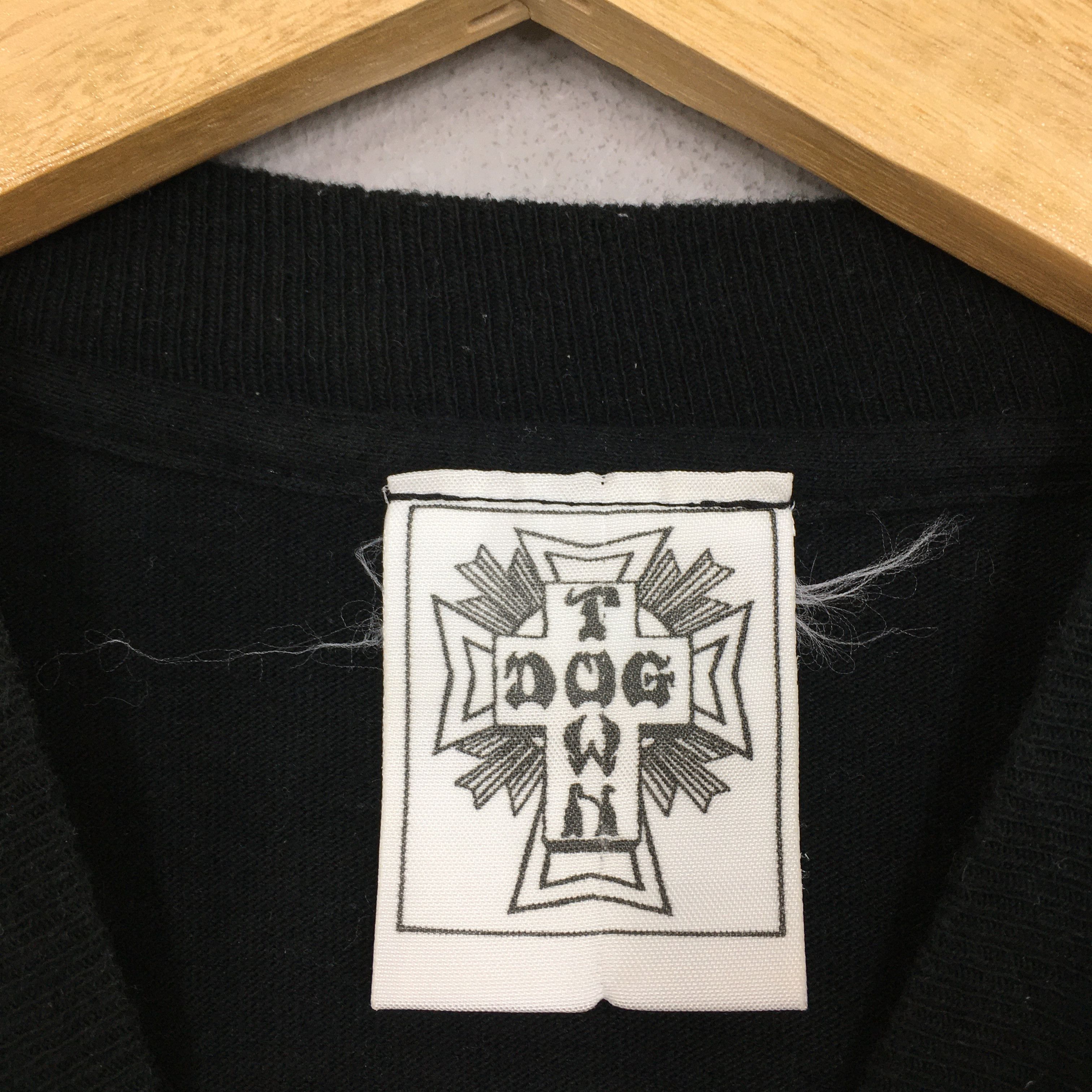 Dogtown Vintage 90s Dogtown Devil Red Hot Devil Skate Tshirt Medium Size US M / EU 48-50 / 2 - 4 Thumbnail