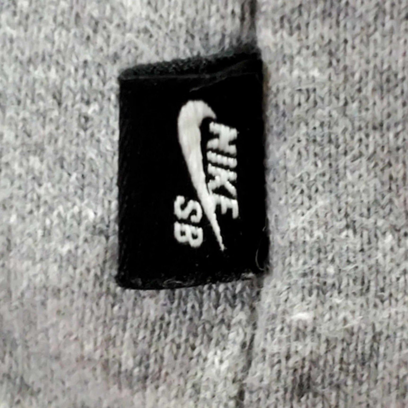 Nike Nike SB Dog Blazer Hoodie Mens M Gray 2 Sided Graphic Sweatshirt Pullover Hooded Skater Casual Vintage No Size US M / EU 48-50 / 2 - 7 Thumbnail