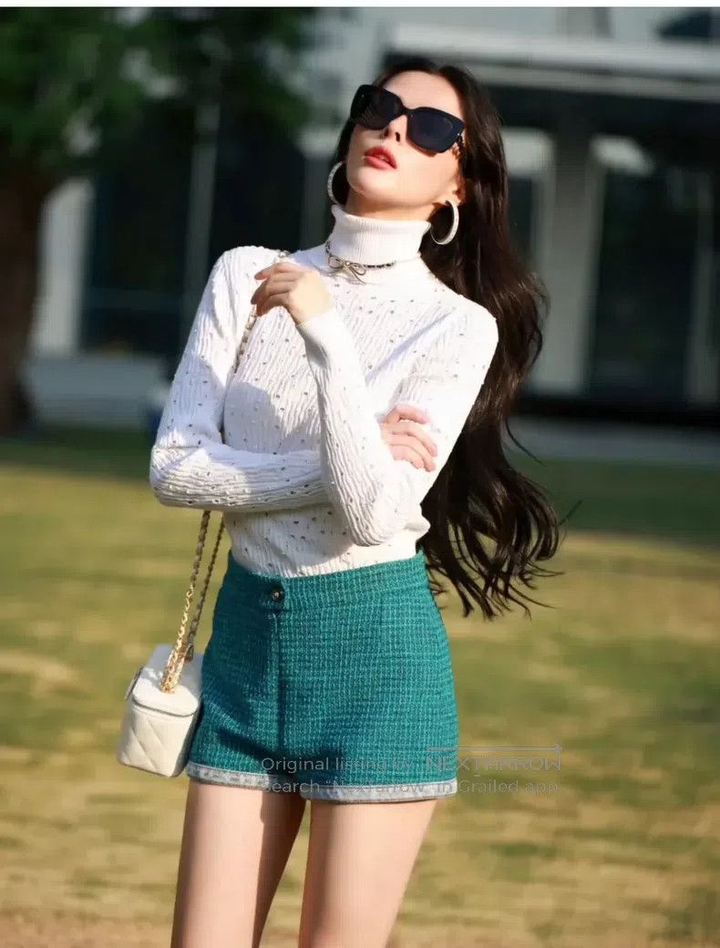 Chanel Chanel 22P Peacock Blue Denim Wrapped Tweed Shorts Size 42" / US 20 - 8 Thumbnail