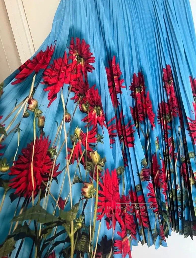 Dries Van Noten Dries Van Noten Runway-Style Silk Floral Pleated Skirt Size 35" - 3 Thumbnail
