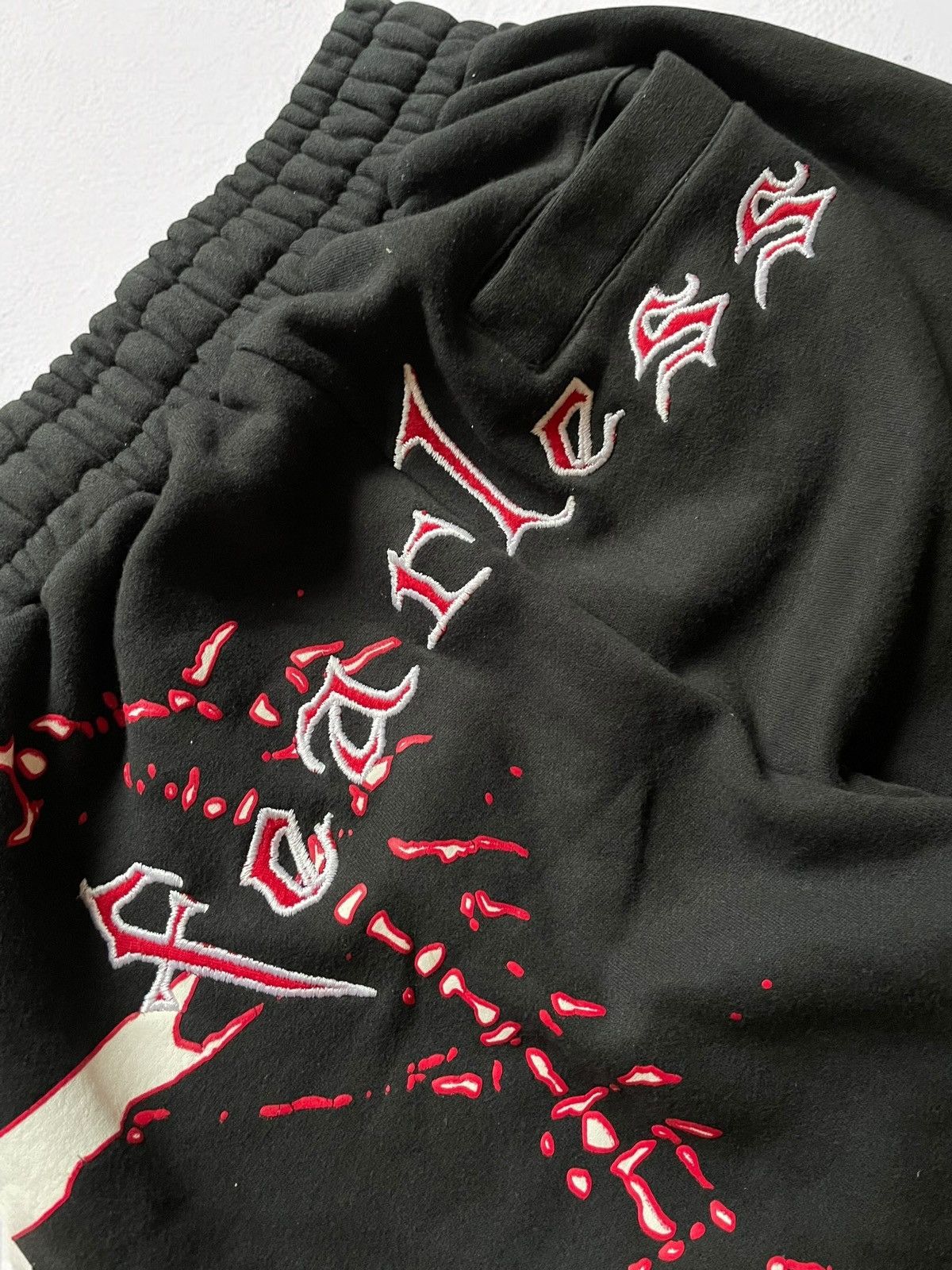 Band Tees × Designer FEARLESS SKULL HEAVY COTTON SWEATPANTS SKELETON PANTS Size US 34 / EU 50 - 5 Thumbnail