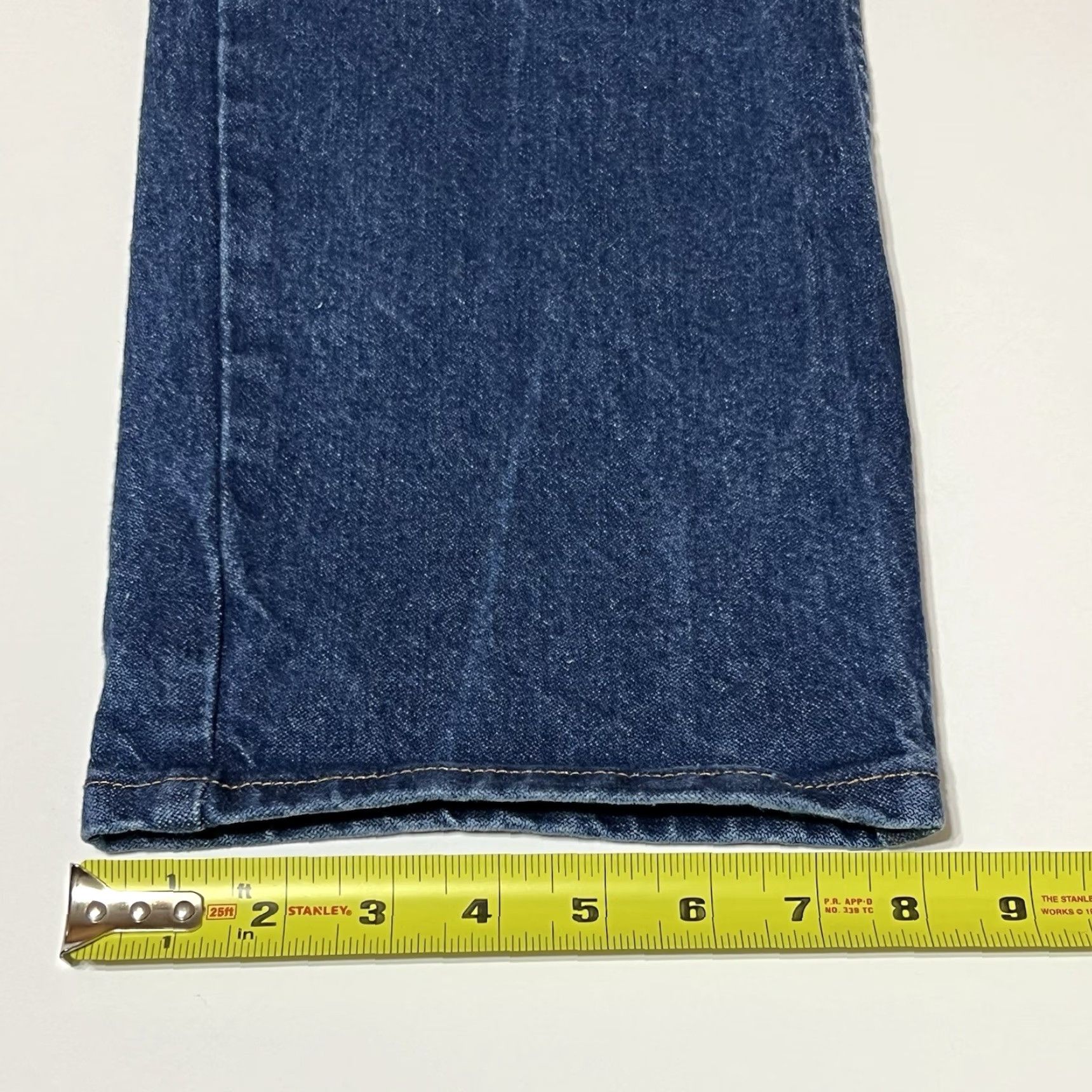 Wrangler Wrangler Cowboy Cut Slim Fit Jeans 936PWD 33x30 Blue Denim Men Regular Slim Straight 5-Pocket Logo Western Cowboy Theme Brand Wrangler Cowboy Cut Size US 33 - 7 Thumbnail