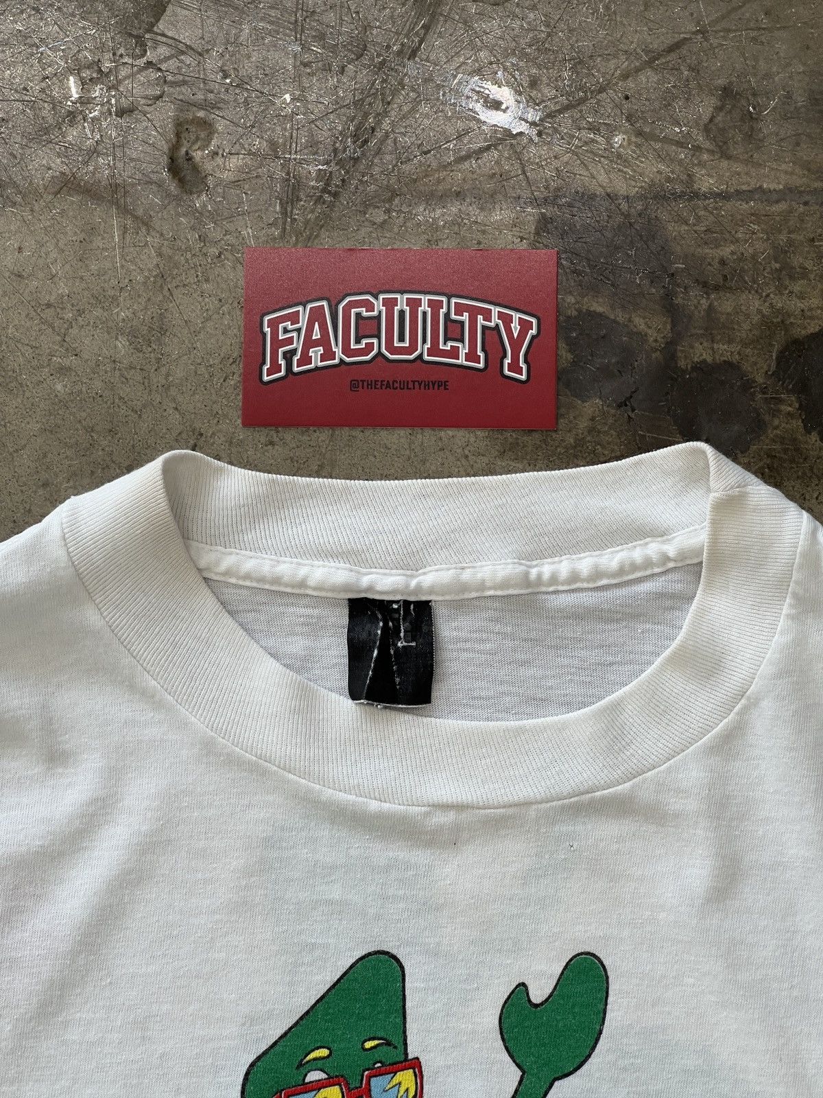 Vintage Vintage 1985 Gumby Lifeguard Beach Anvil Tee Small Size US S / EU 44-46 / 1 - 3 Thumbnail