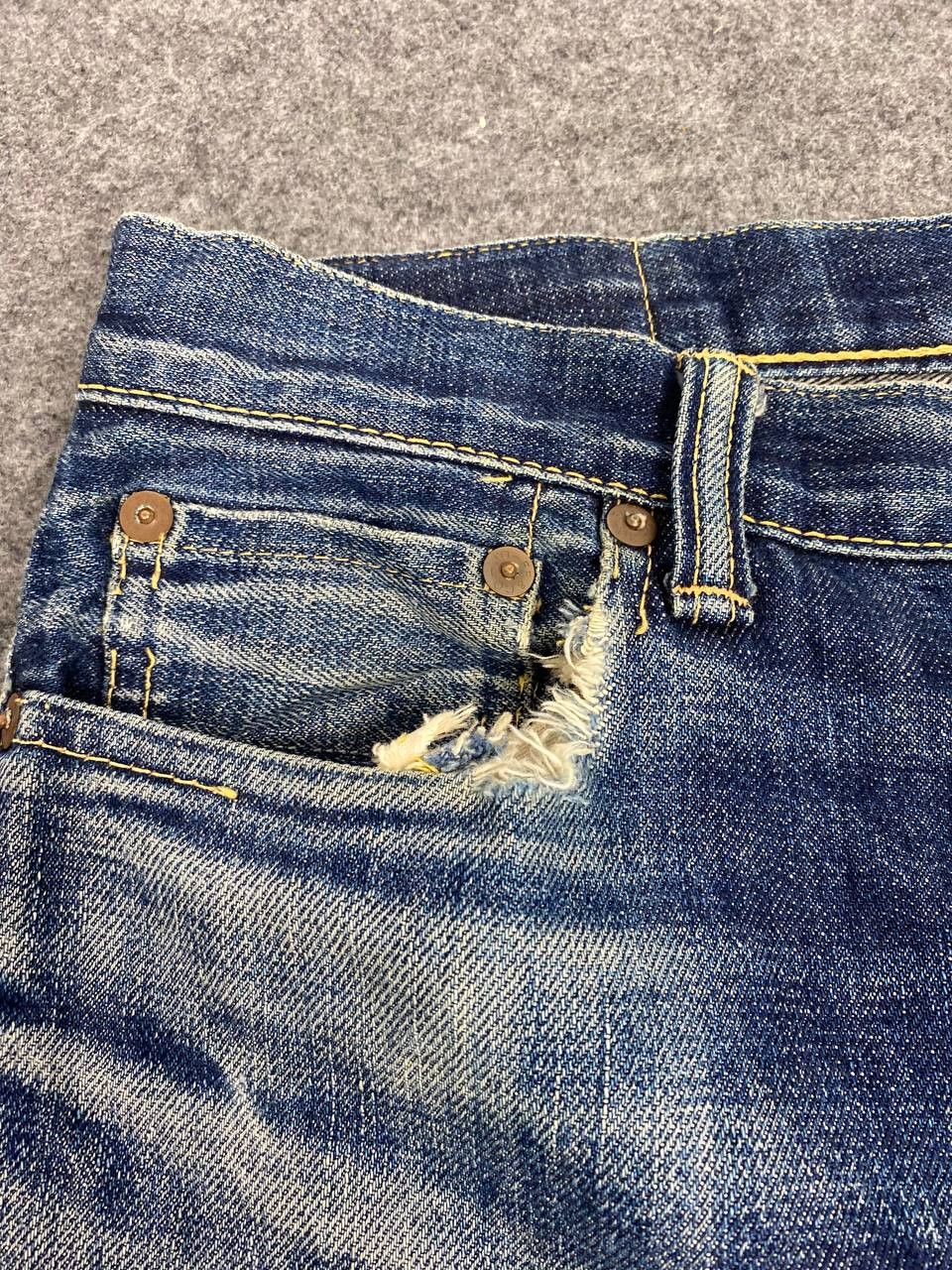 Skull Jeans by an Alchemist vintage skull jeans by alchemist selvedge distressed denim Size US 30 / EU 46 - 19 Thumbnail