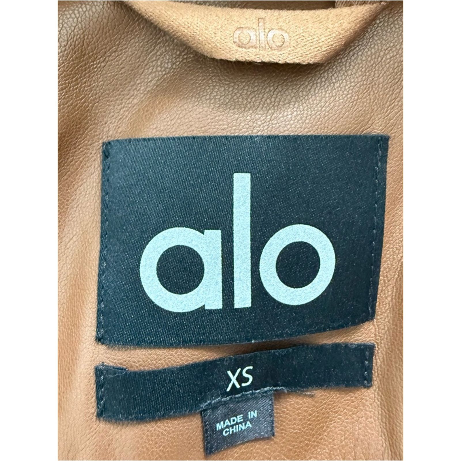 ALO Yoga Faux Leather Puffer Jacket Cinnamon Powder size XS