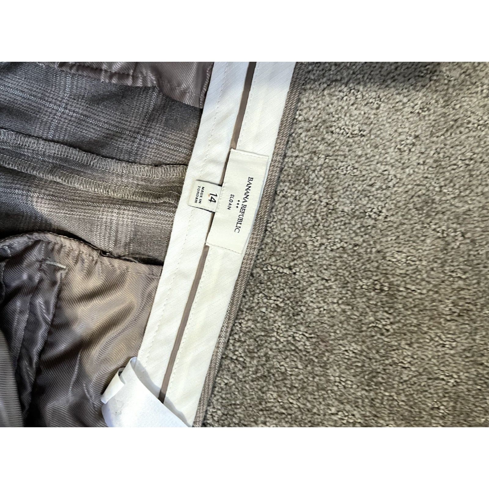 Banana Republic Banana Republic Sloan Fit Plaid Gray Ankle Pants Size 14 Women's Cropped Slim Inseam 25 in Black Size 32" / US 10 / IT 46 - 5 Thumbnail