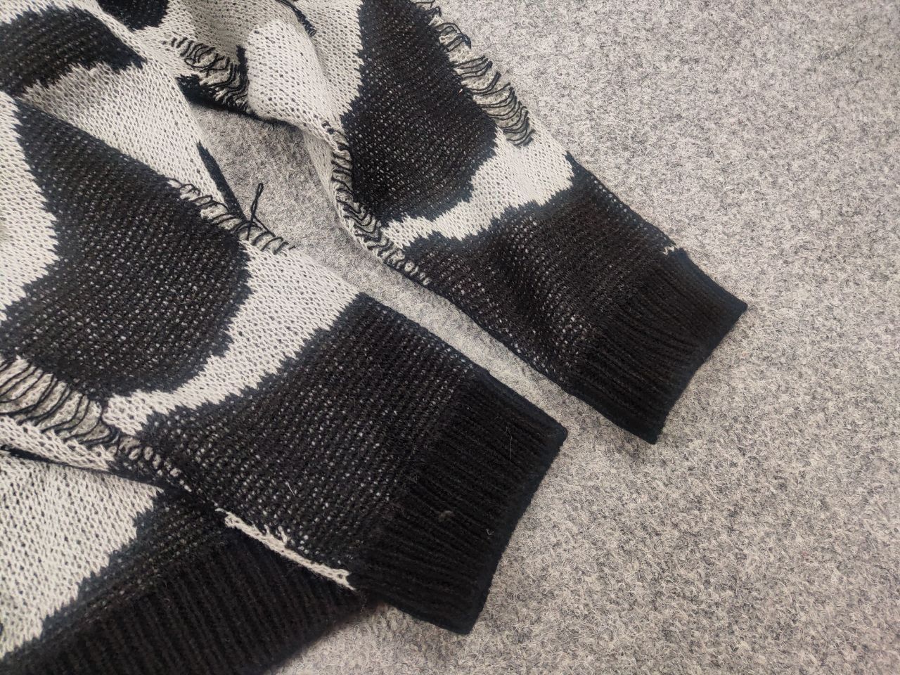 If Six Was Nine Vintage Japan if six was nine Style distressed Knit Sweater Size US M / EU 48-50 / 2 - 9 Thumbnail