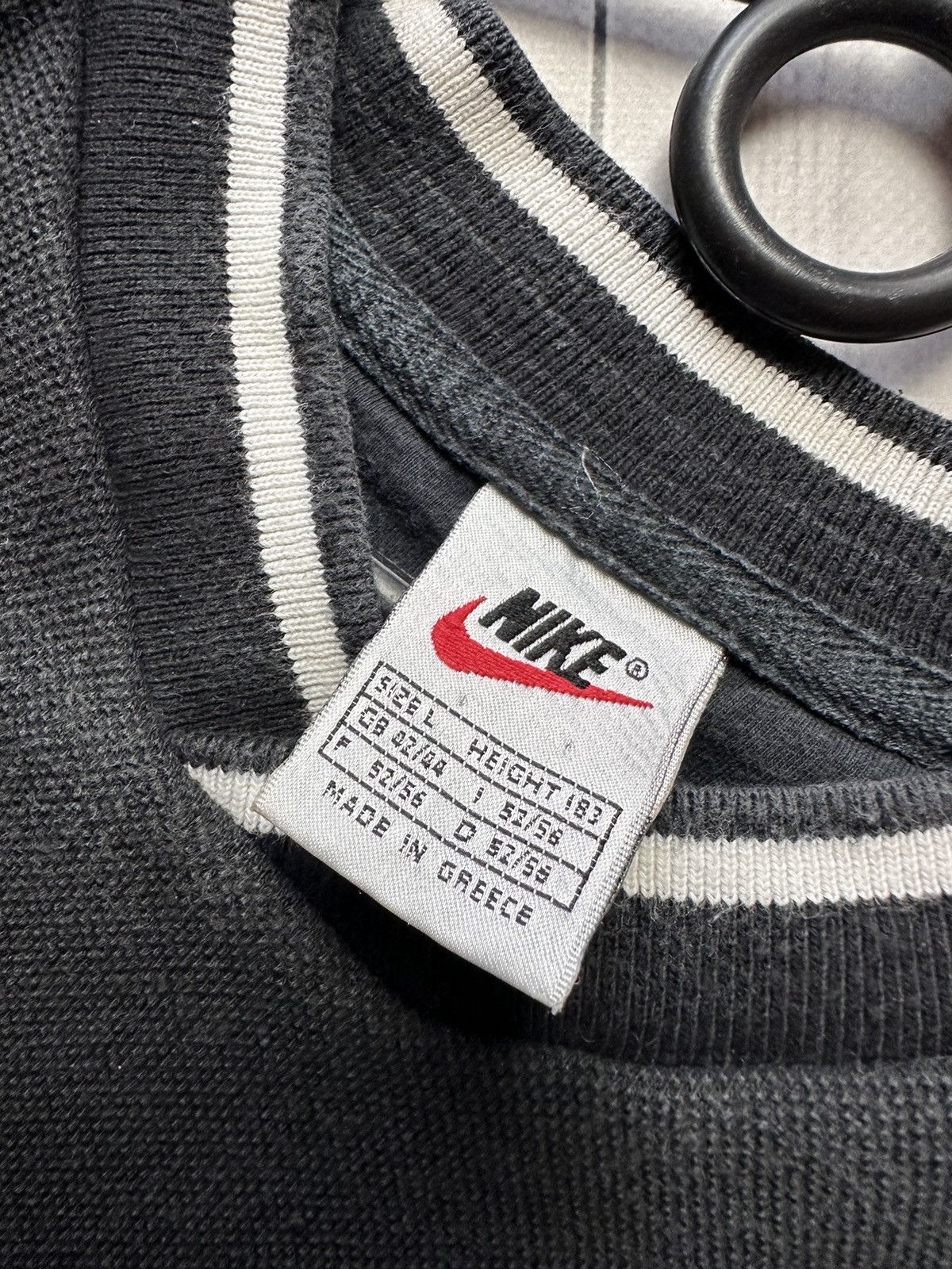 Nike × Vintage Vintage Nike sweatshirt logo size L Size US L / EU 52-54 / 3 - 6 Thumbnail