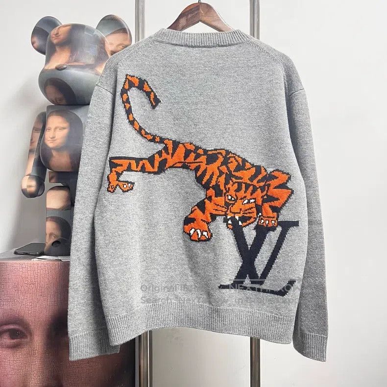 Louis Vuitton Louis Vuitton Year of the Tiger Knit Sweater Size US M / EU 48-50 / 2 - 2 Thumbnail