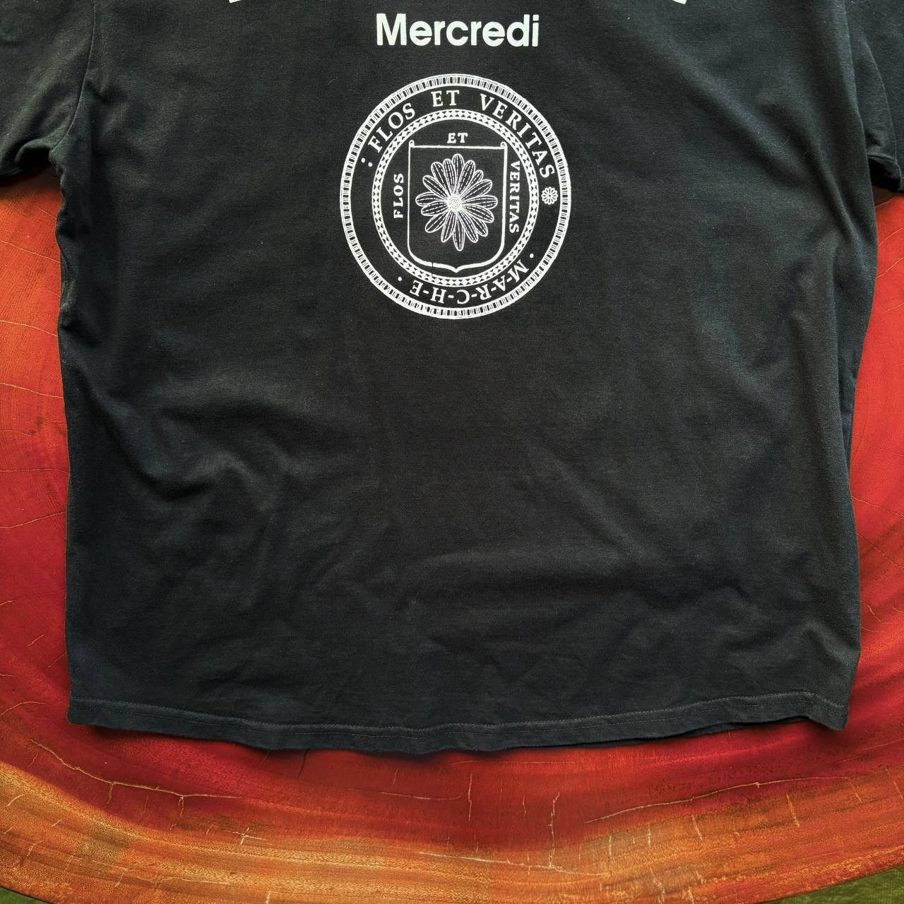 Japanese Brand Mardi Mercedi Flower Logo Tshirt Size US M / EU 48-50 / 2 - 4 Thumbnail