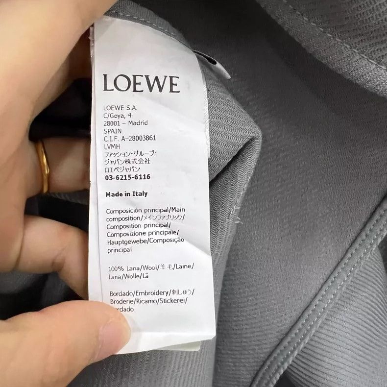 Loewe LOEWE Gray logo embroidered shirt jacket Size US S / EU 44-46 / 1 - 3 Thumbnail