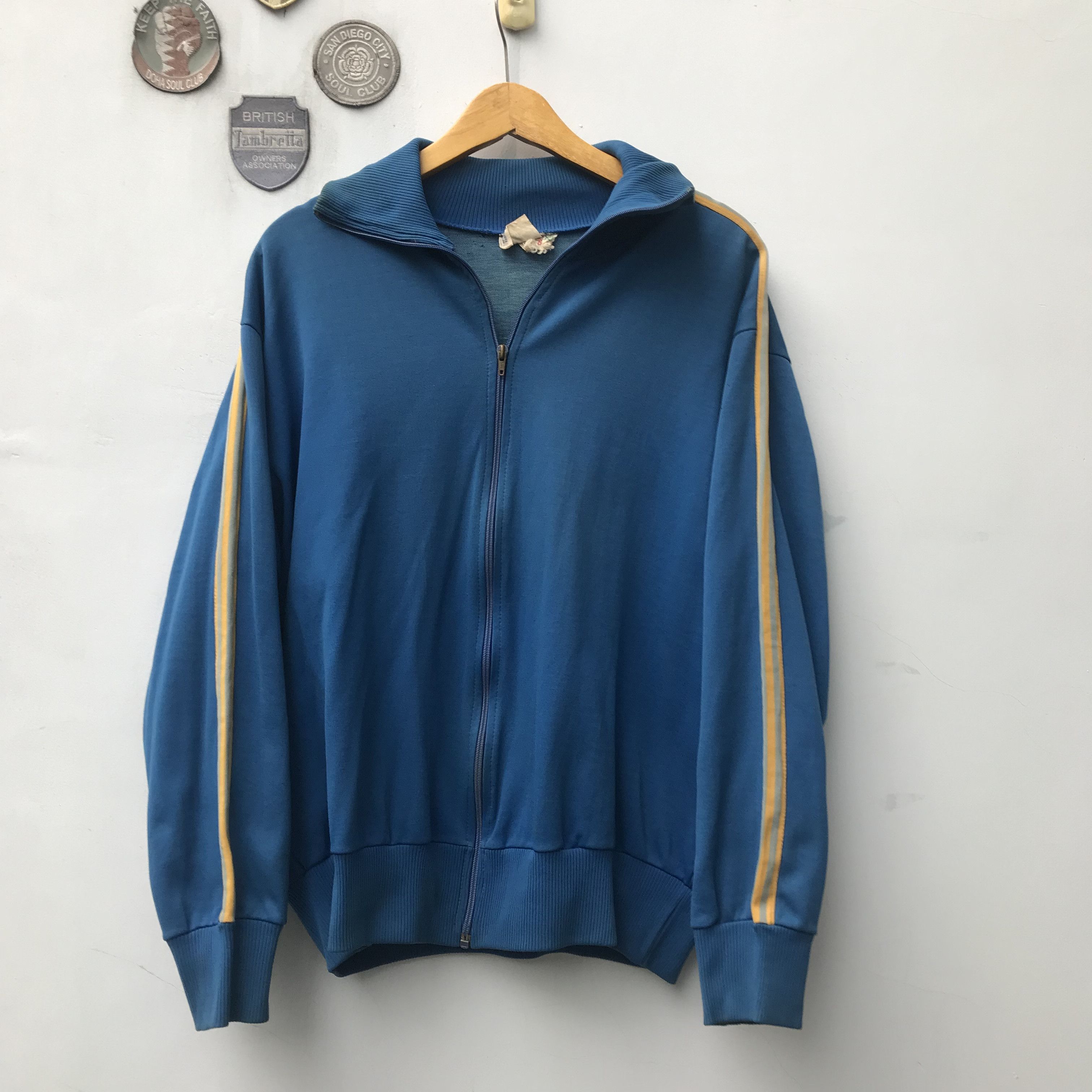 Adidas Vintage adidas Classic peacock Blue Tracktop jacket Size M Size US M / EU 48-50 / 2 - 7 Thumbnail