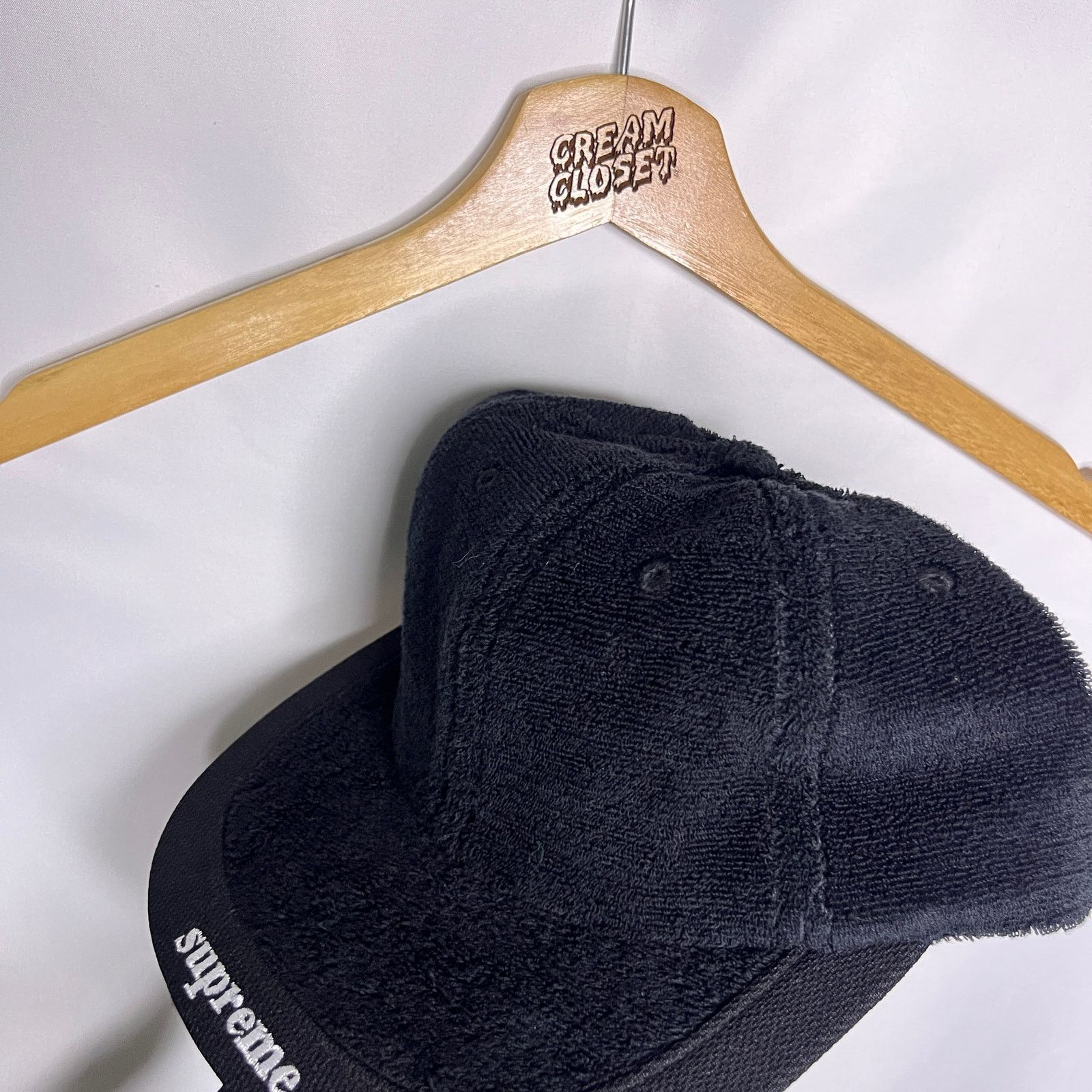 Supreme Supreme New York Black Leather 6-Panel Hat | Grailed