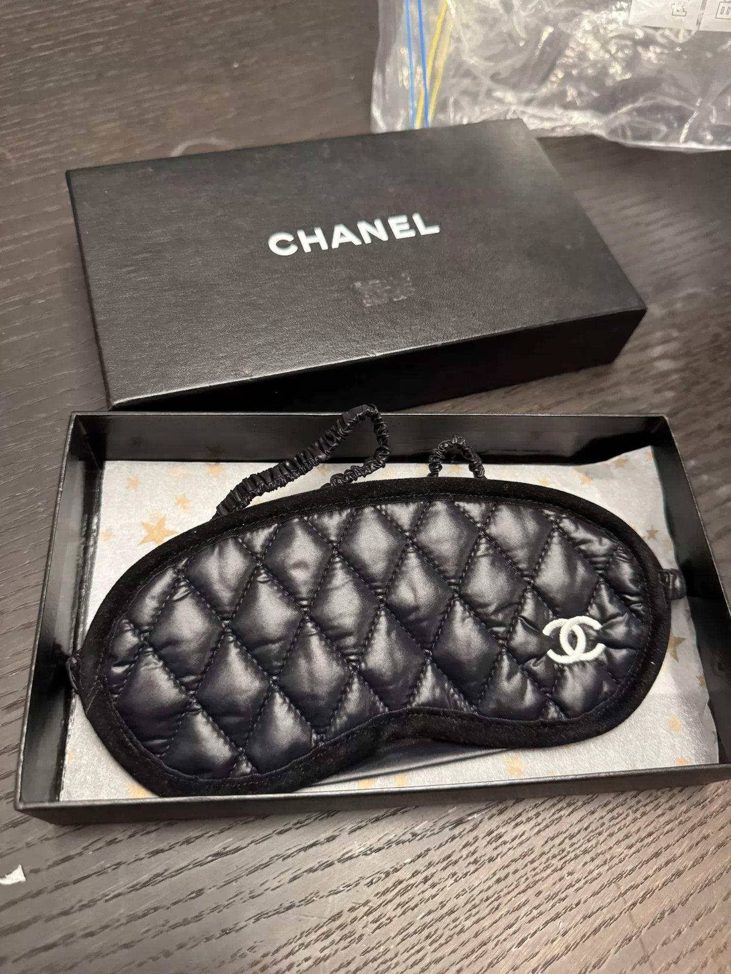 Chanel Chanel Quilted Sleep Mask Size ONE SIZE - 1 Thumbnail