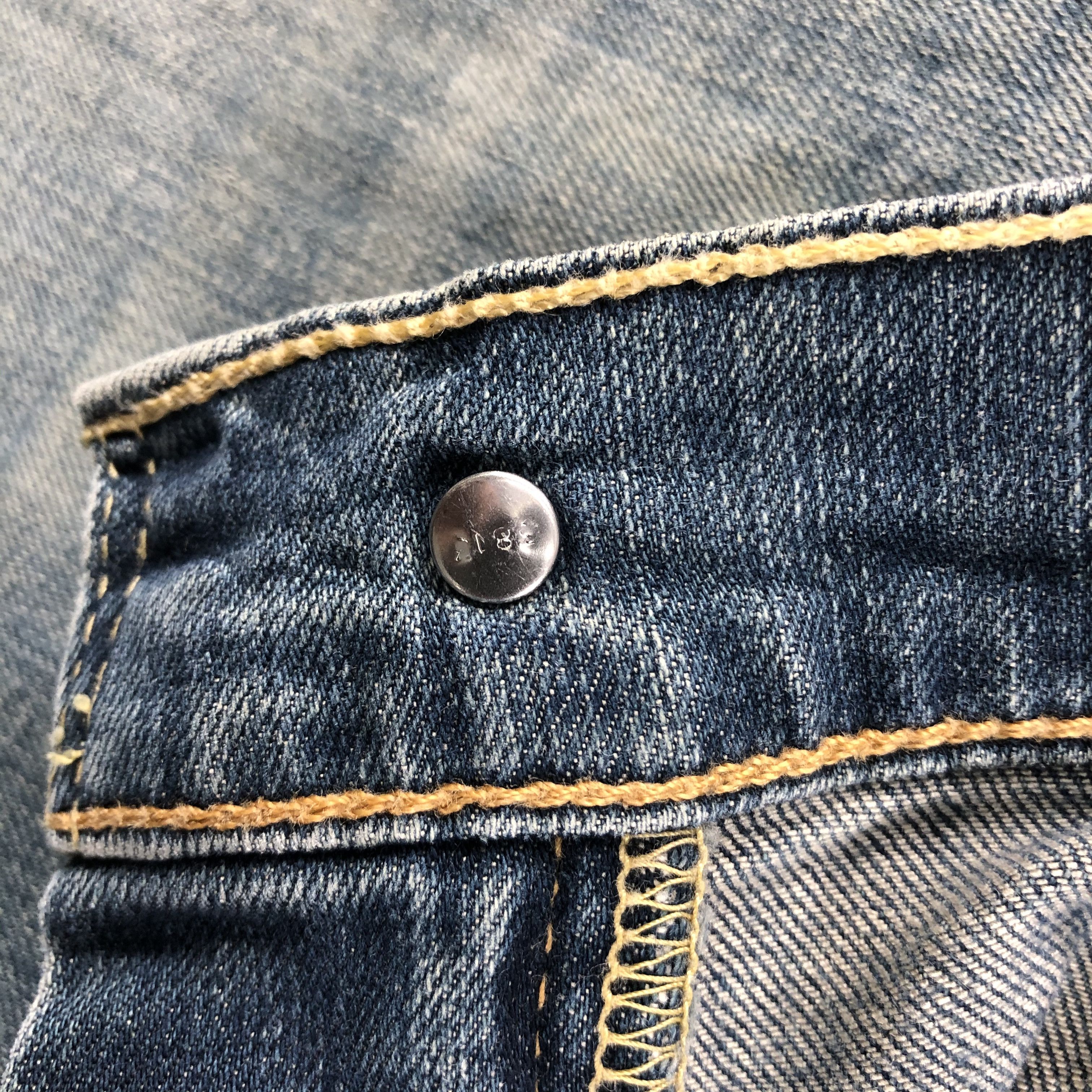 Levi's × Vintage Vintage Blue Wash Levis Jeans-JM2579 Size US 33 - 10 Thumbnail