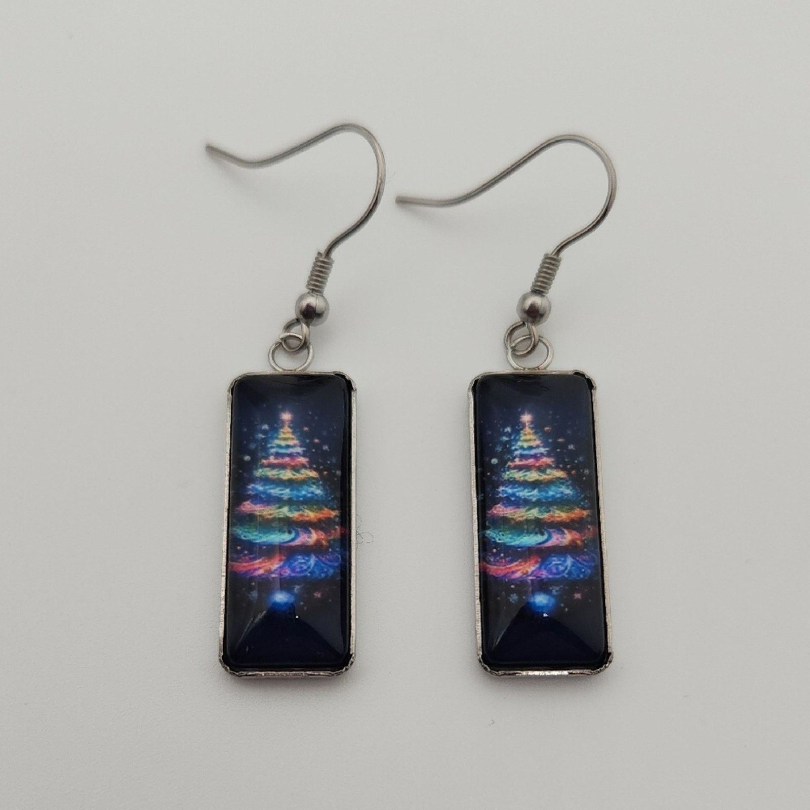 Other Christmas Tree Glass Earrings Holiday Rectangular Dangle New Size ONE SIZE - 3 Thumbnail