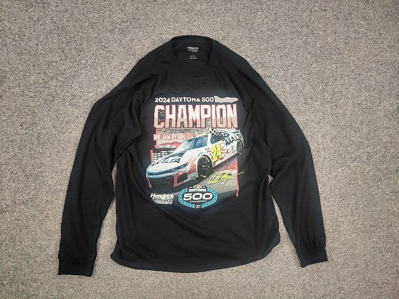 NASCAR Vintage Hendrick moto daytona champion Long sleeve Nascar Size US L / EU 52-54 / 3 - 8 Thumbnail