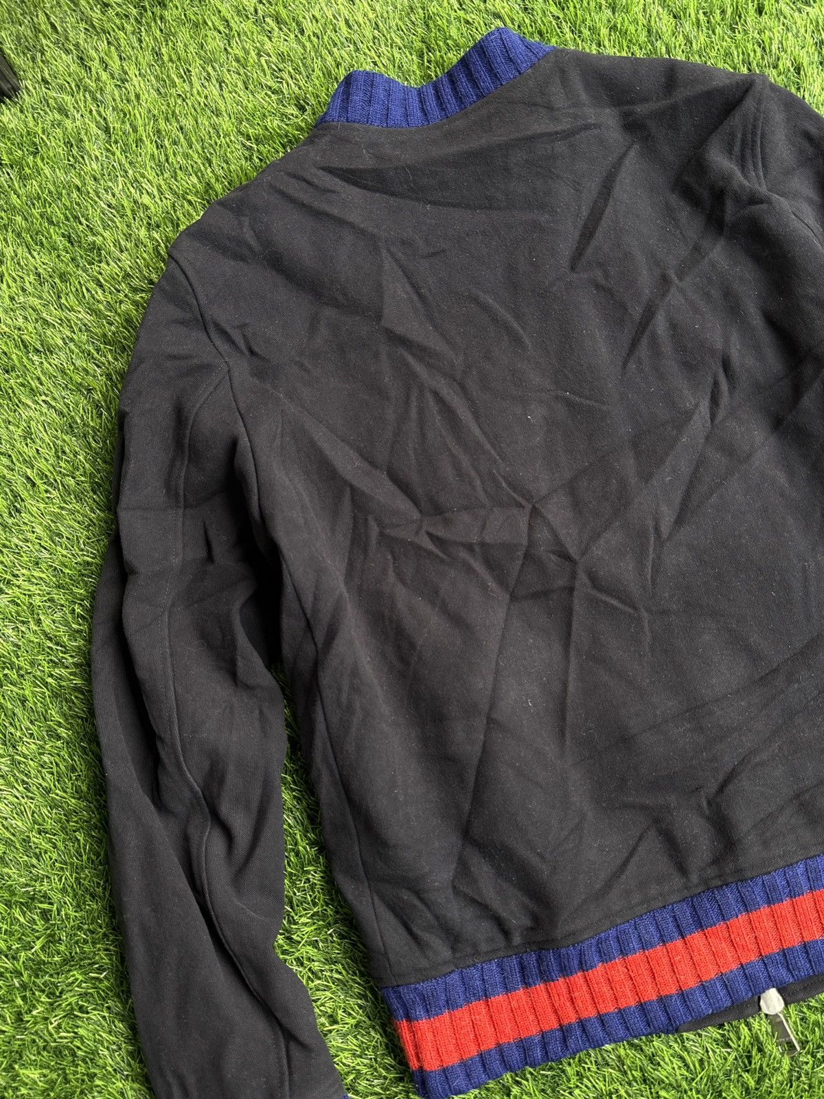 Gucci Bee embroidered wool Bomper Size US L / EU 52-54 / 3 - 21 Thumbnail
