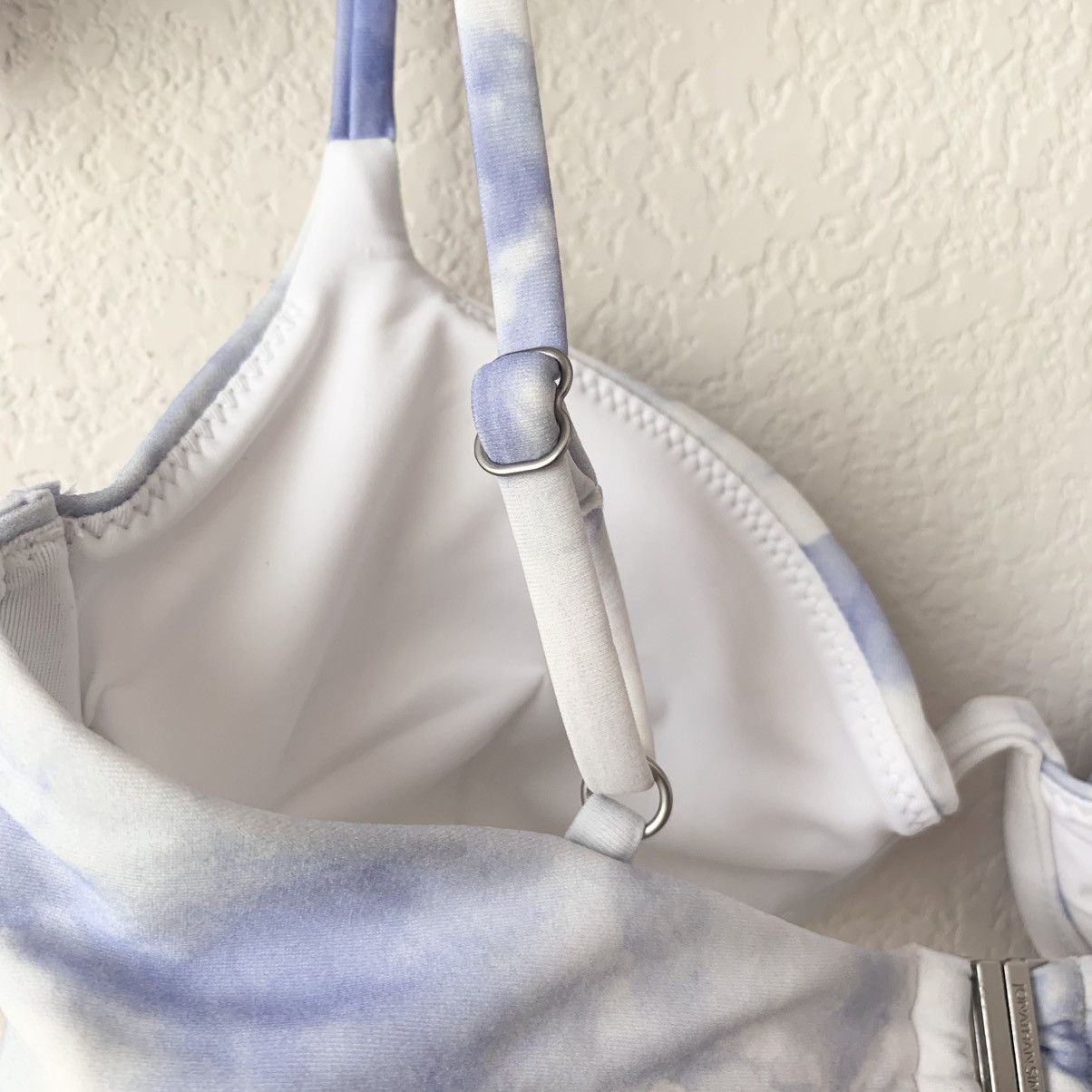 Jonathan Simkhai Jonathan Simkhai cloudy bikini top size M Size ONE SIZE - 18 Thumbnail