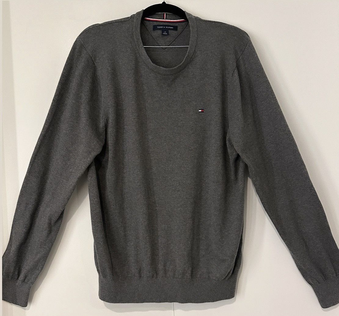 Tommy Hilfiger Tommy Hilfiger Essential Crewneck Sweater | Grey L Size US L / EU 52-54 / 3 - 2 Thumbnail