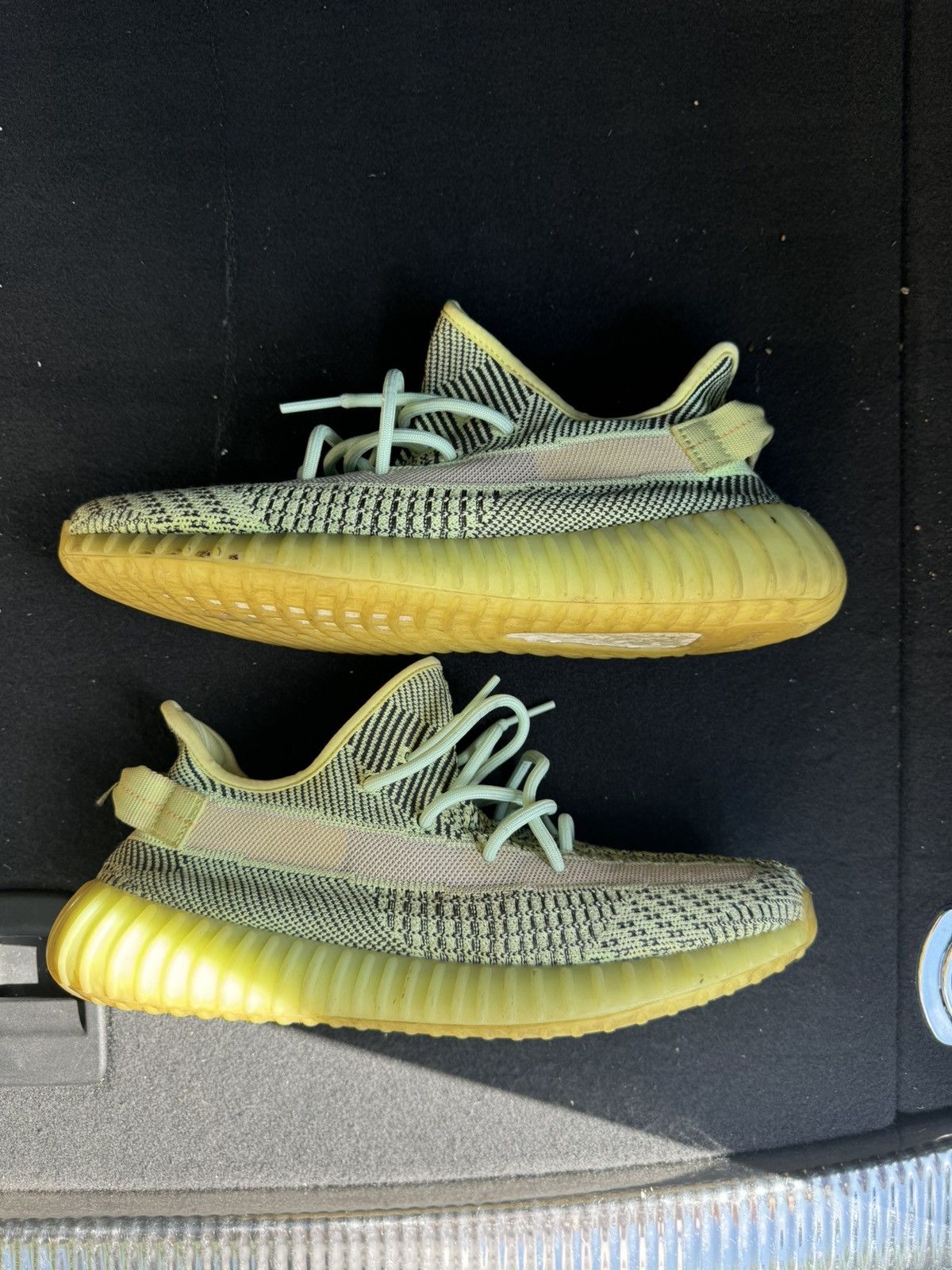 Adidas Yeezy boost 350 v2 yeezreel Size US 12 / EU 45 - 5 Thumbnail